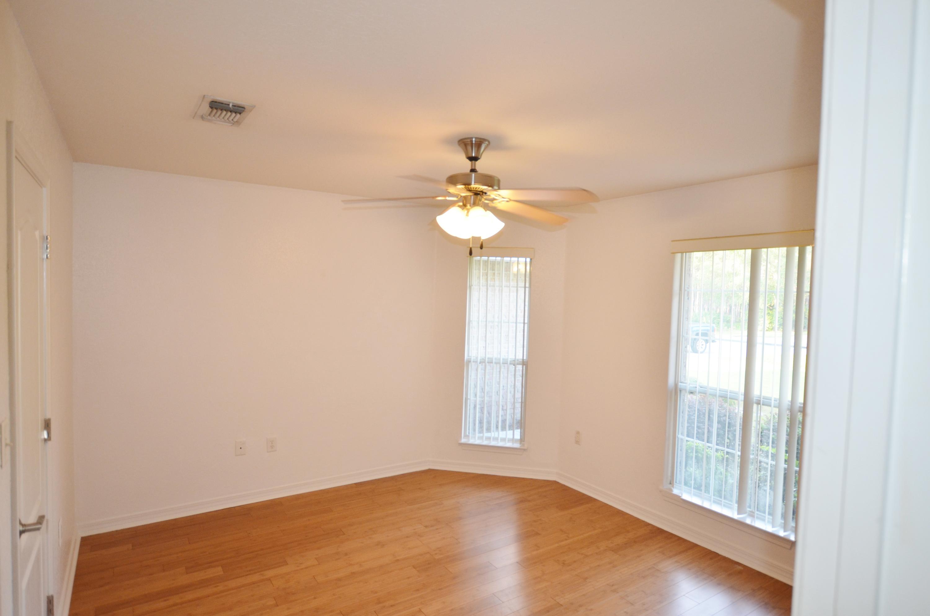 DRIFTWOOD ESTATES - Residential Lease