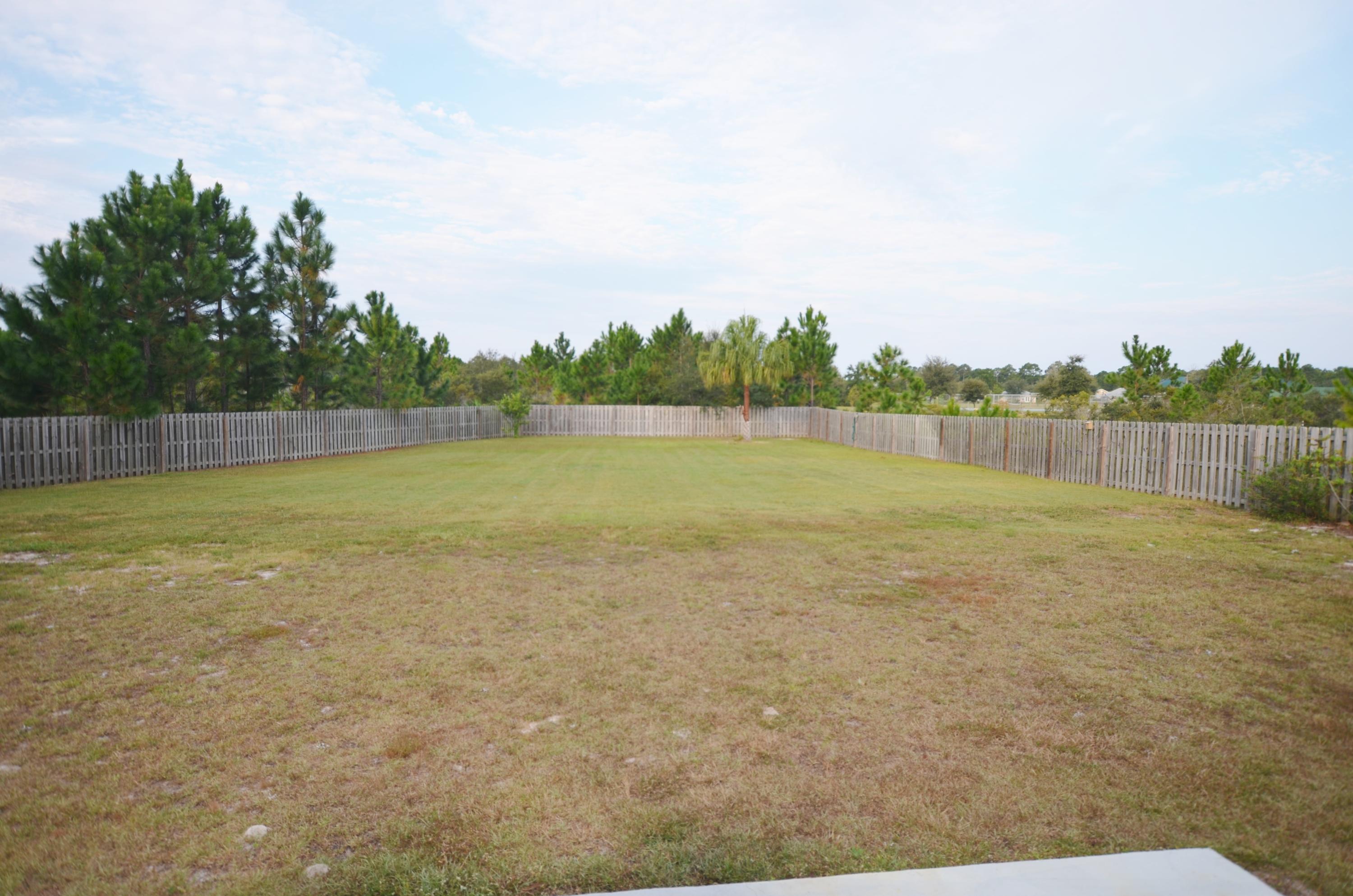 DRIFTWOOD ESTATES - Residential Lease