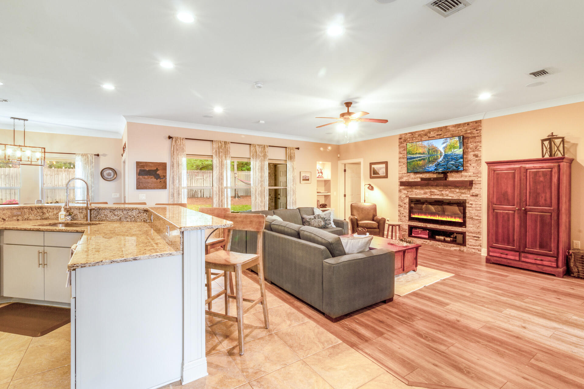 SWIFT CREEK PH VI - Residential