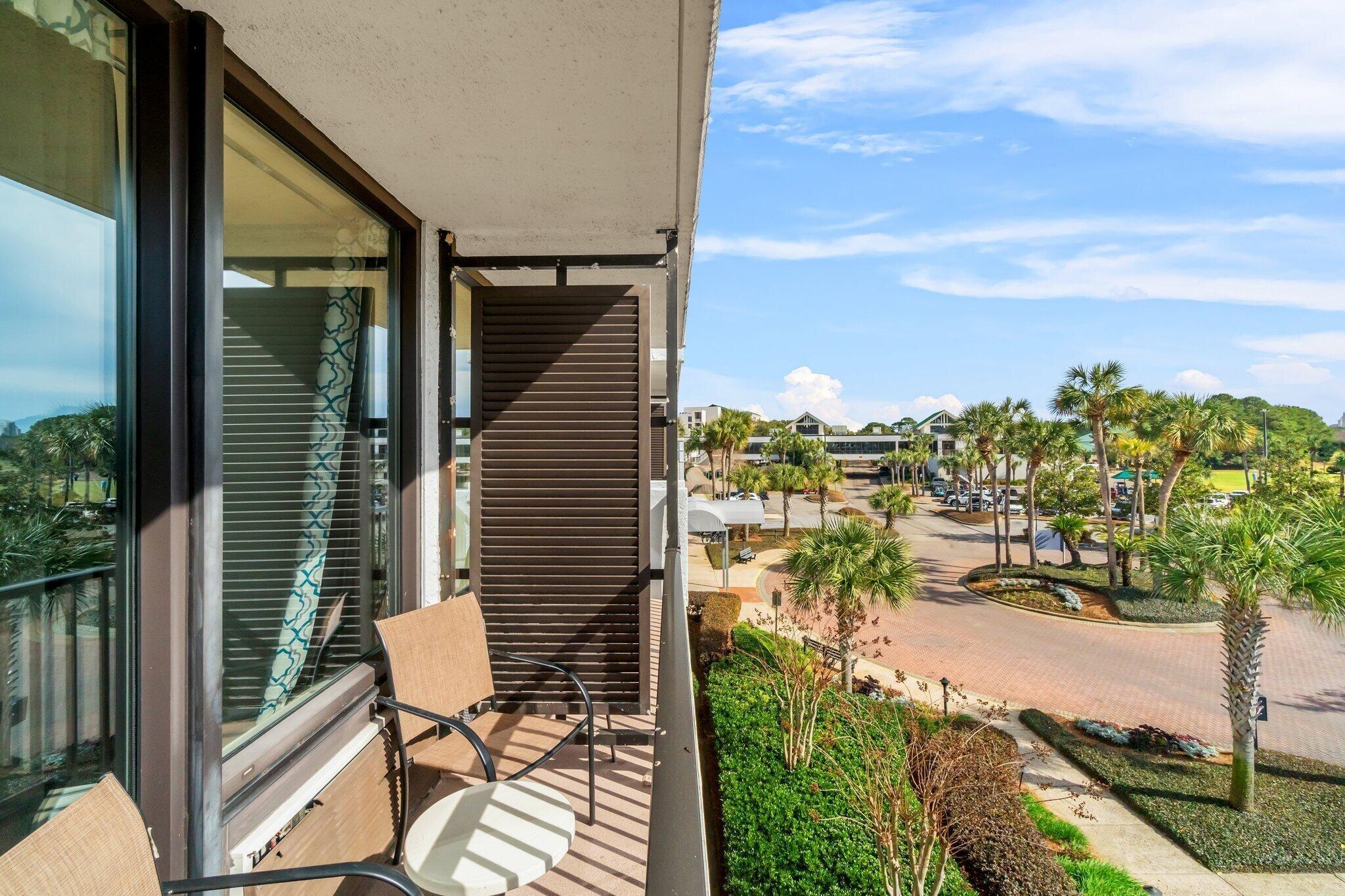 BAYSIDE AT SANDESTIN - Residential