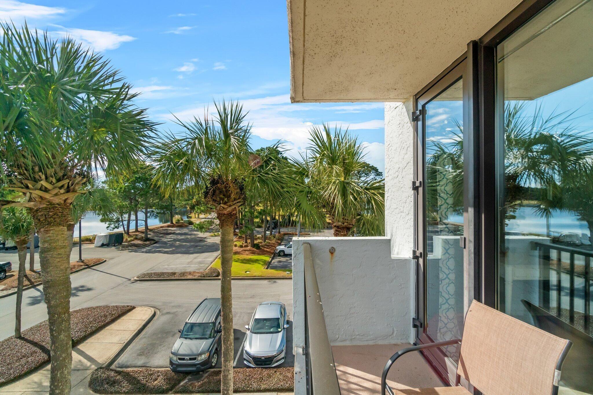 BAYSIDE AT SANDESTIN - Residential