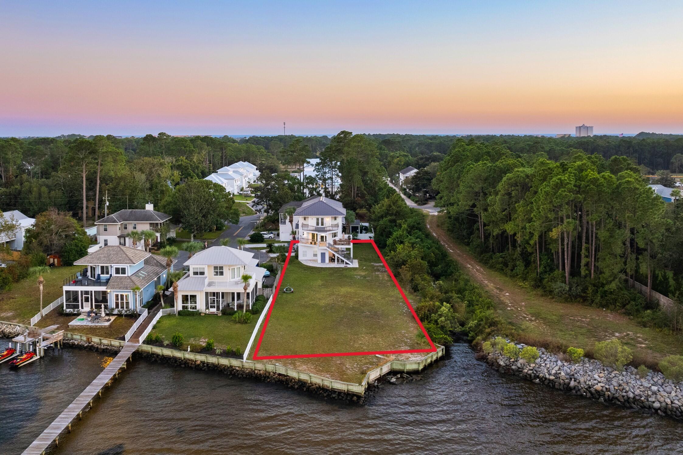 BAYSHORE GARDENS - Residential