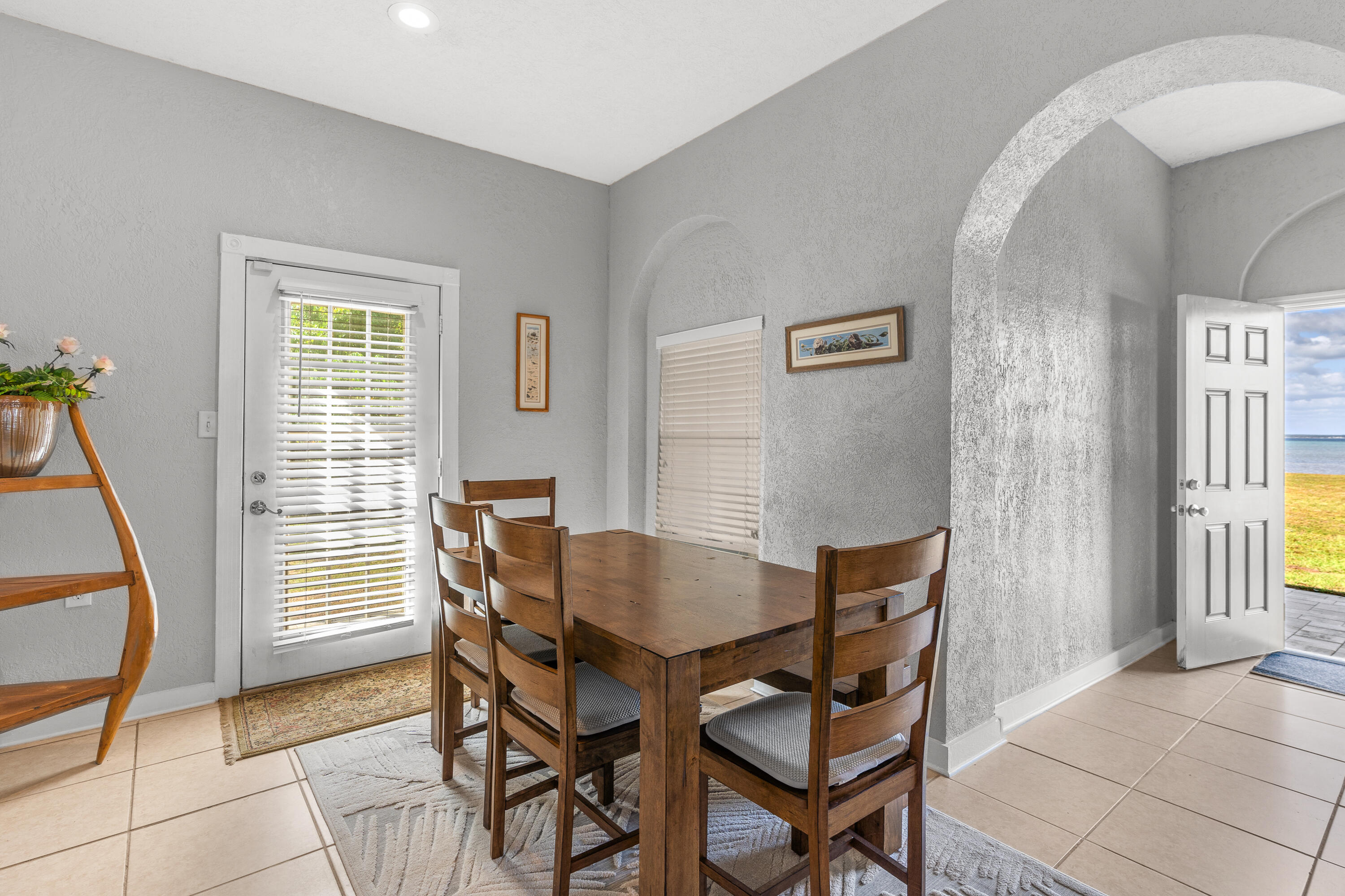 BAYSHORE GARDENS - Residential