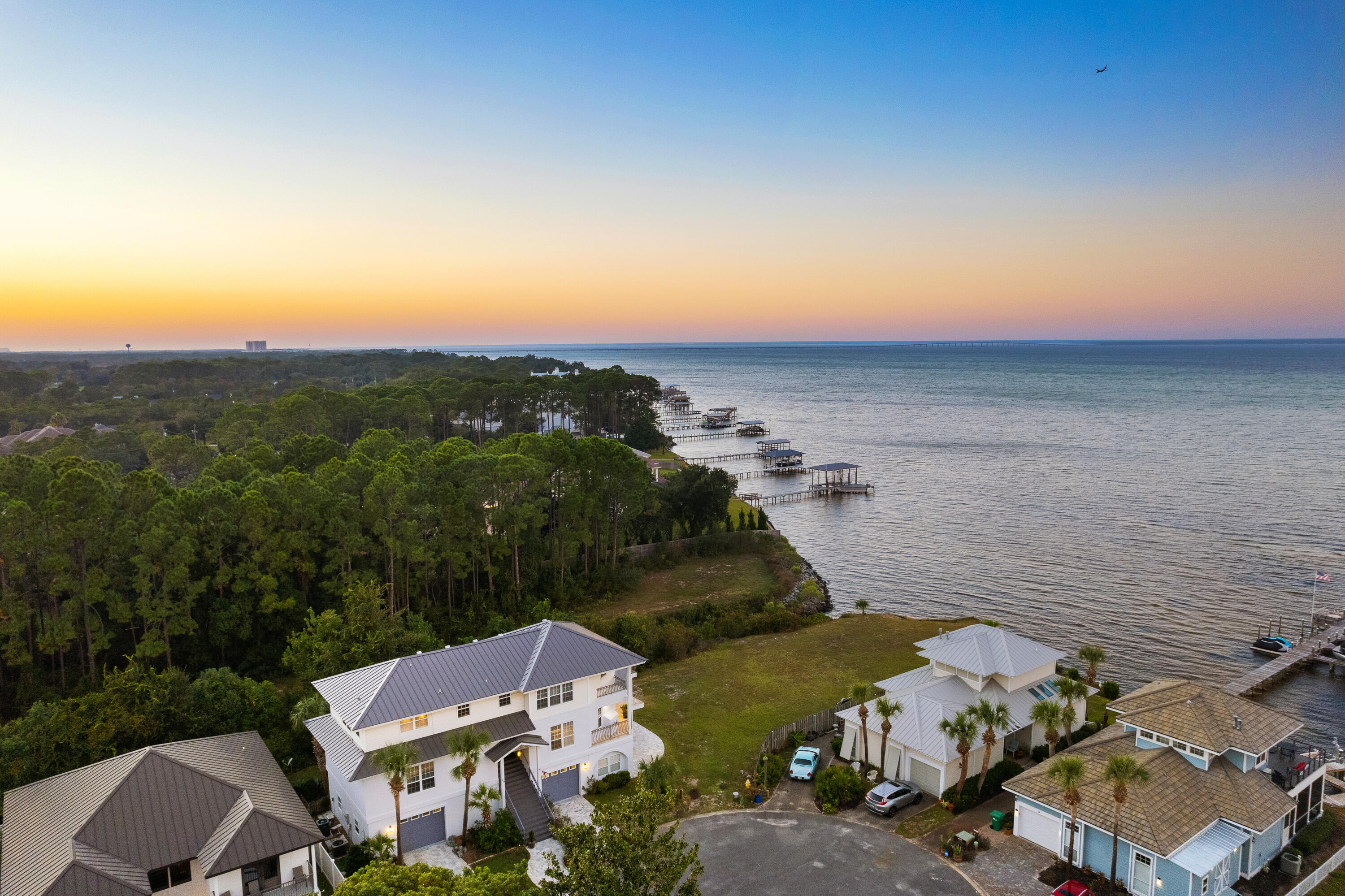 BAYSHORE GARDENS - Residential