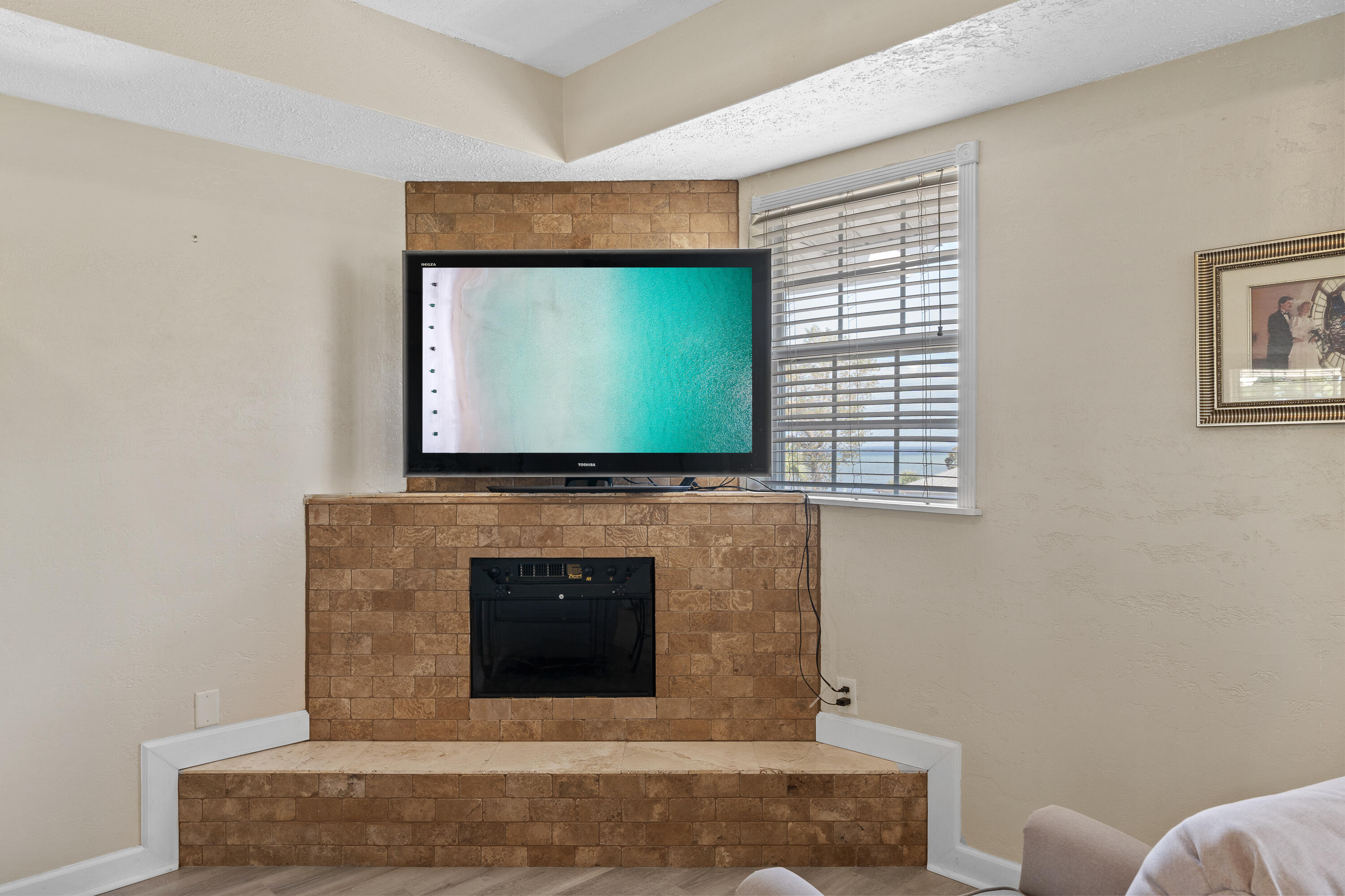 BAYSHORE GARDENS - Residential