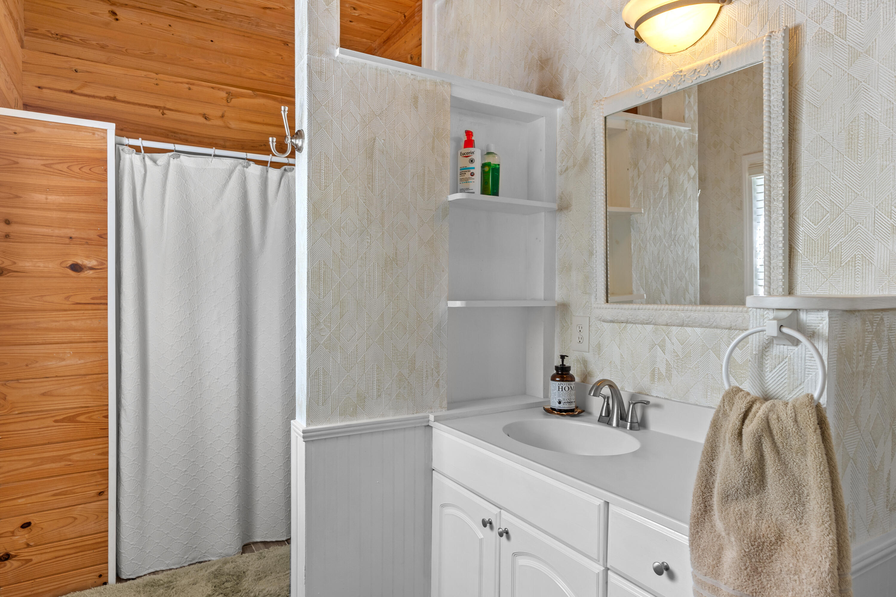 BAYSHORE GARDENS - Residential