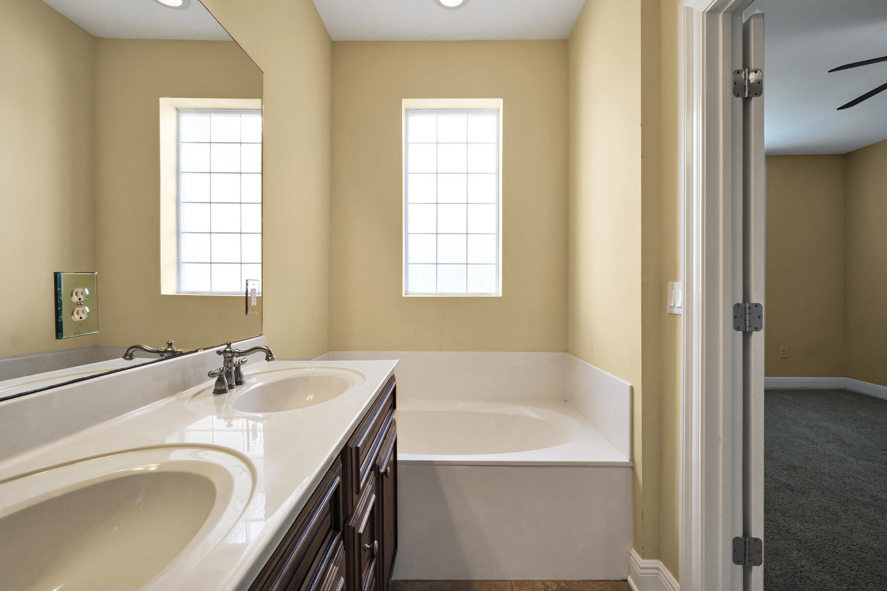 WESTGATE - Residential