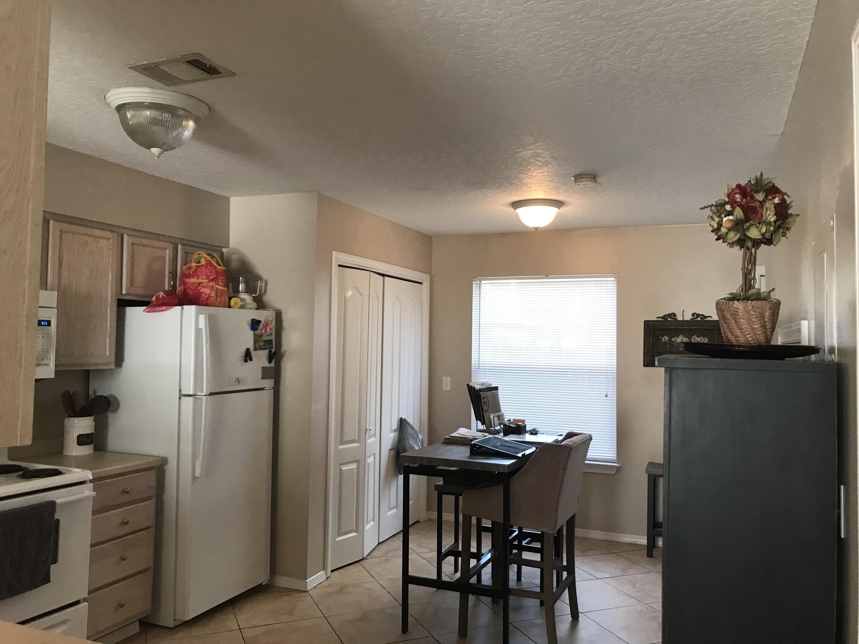 Shay Lin Townhouses Condominium Assoc. - Residential