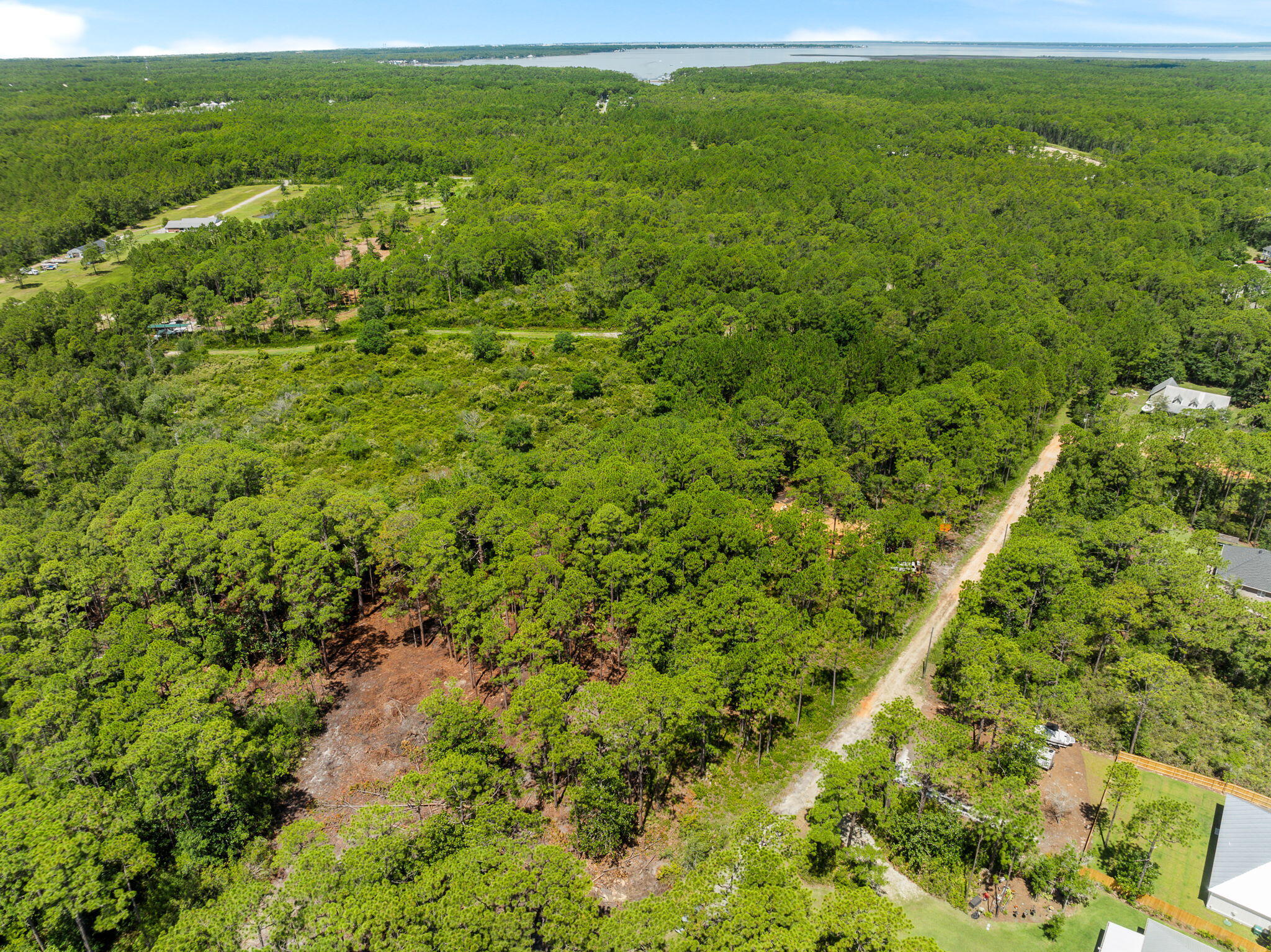 HATCHEE SHORES - Land