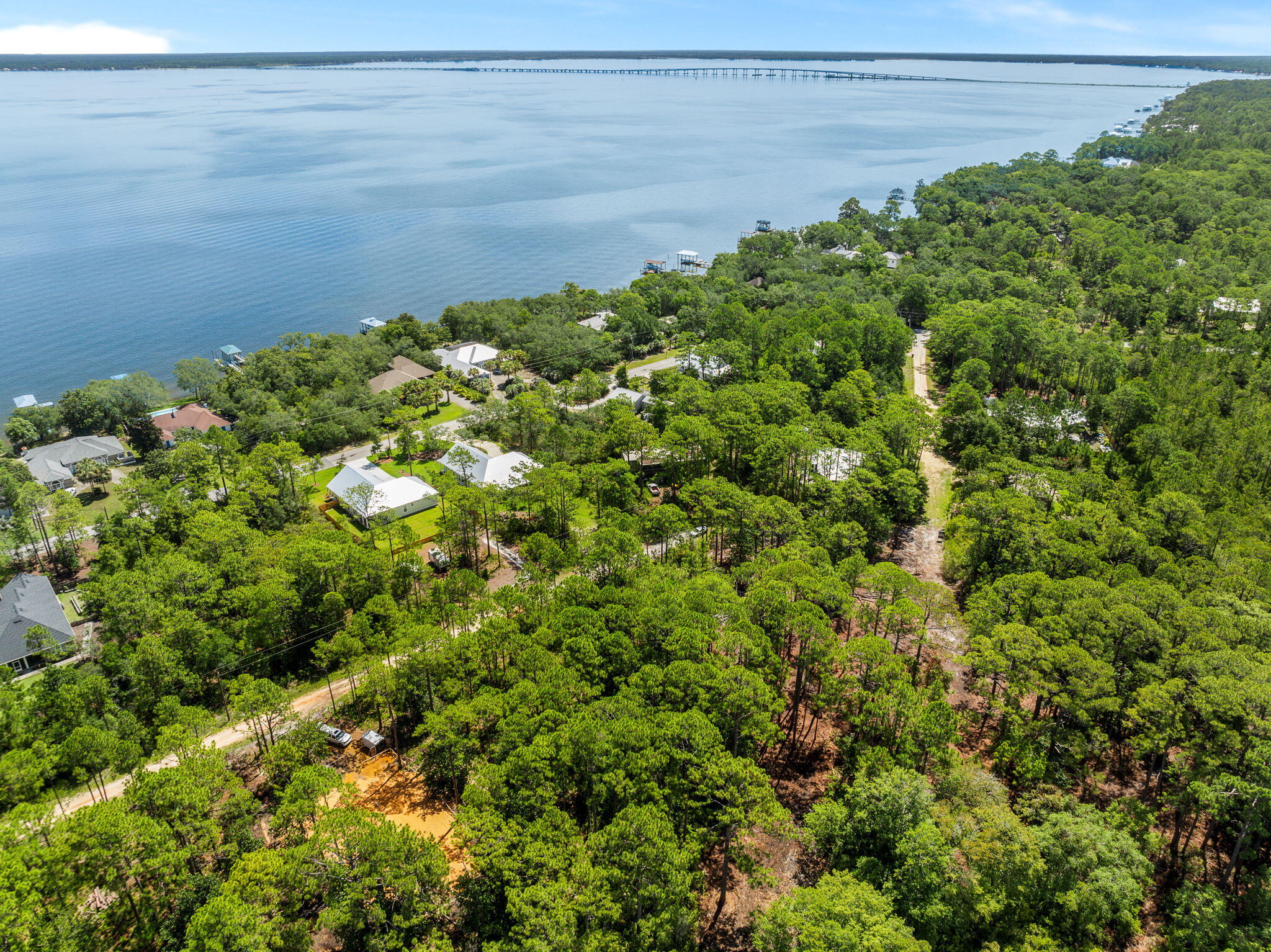 HATCHEE SHORES - Land