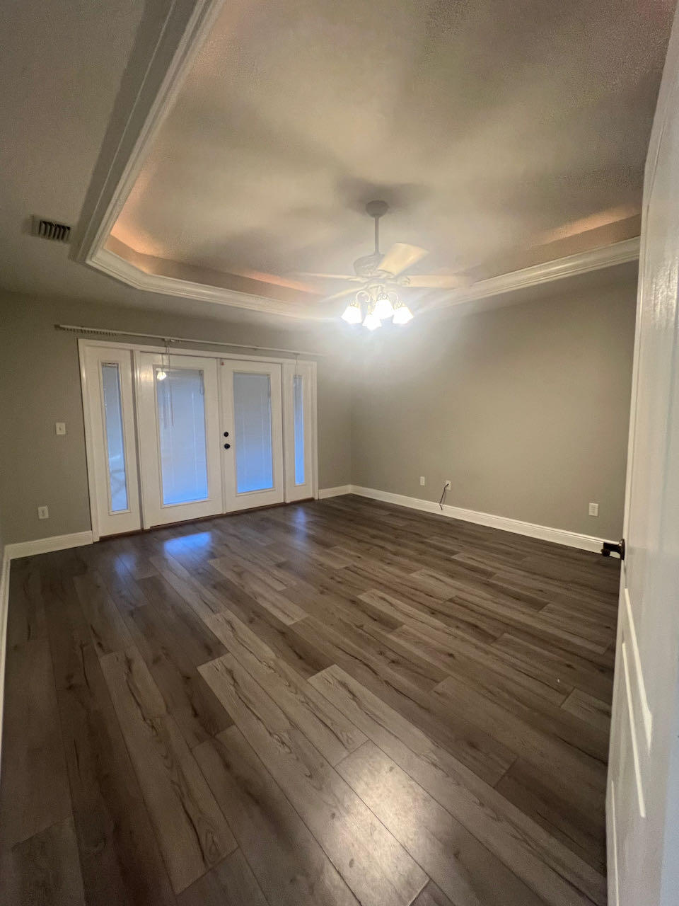 PORT DIXIE - Residential Lease