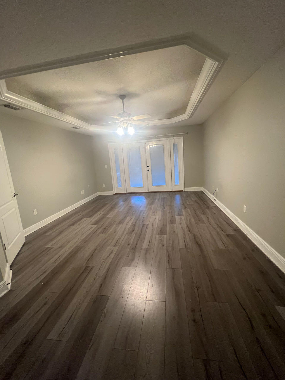 PORT DIXIE - Residential Lease