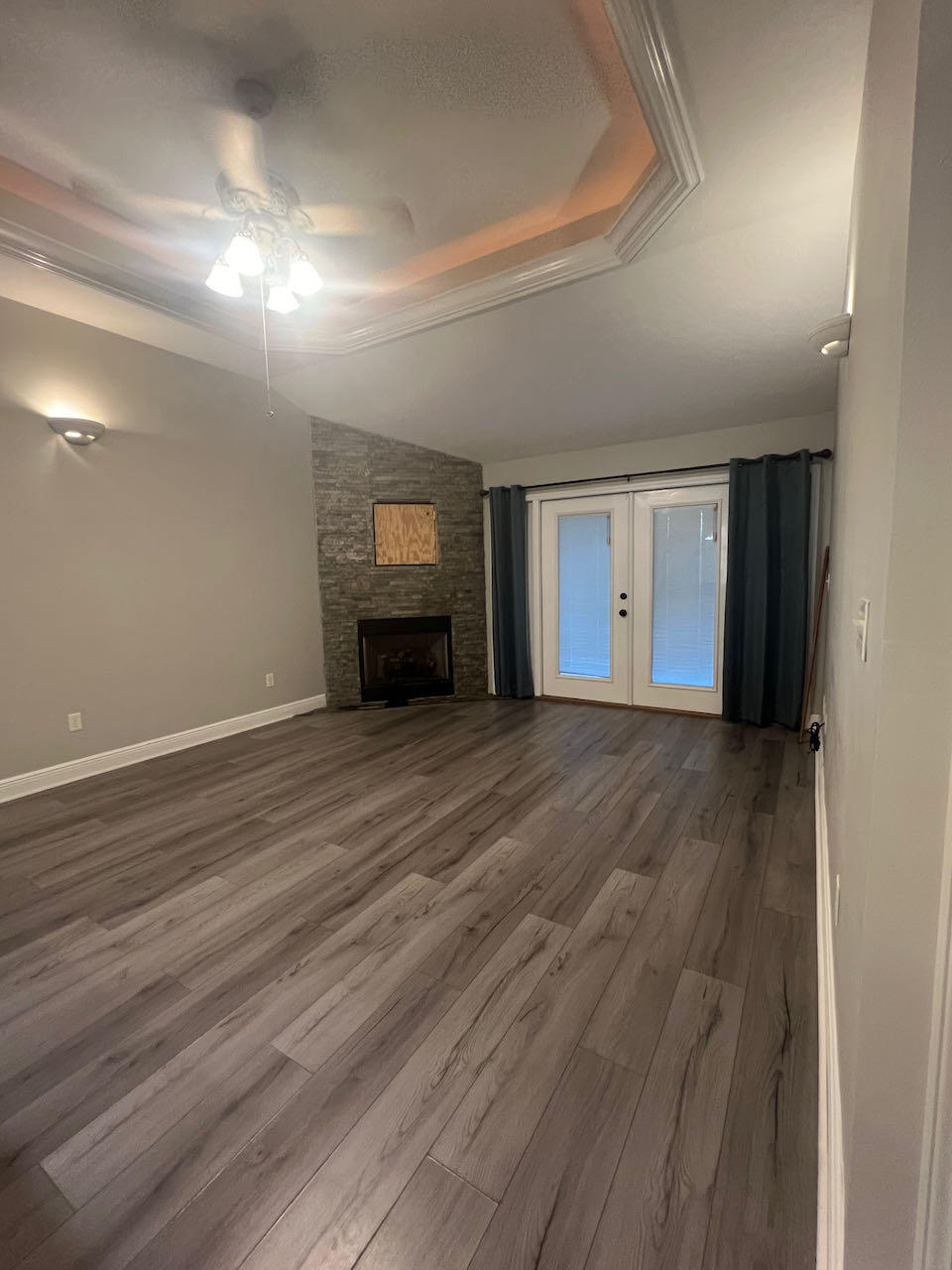 PORT DIXIE - Residential Lease