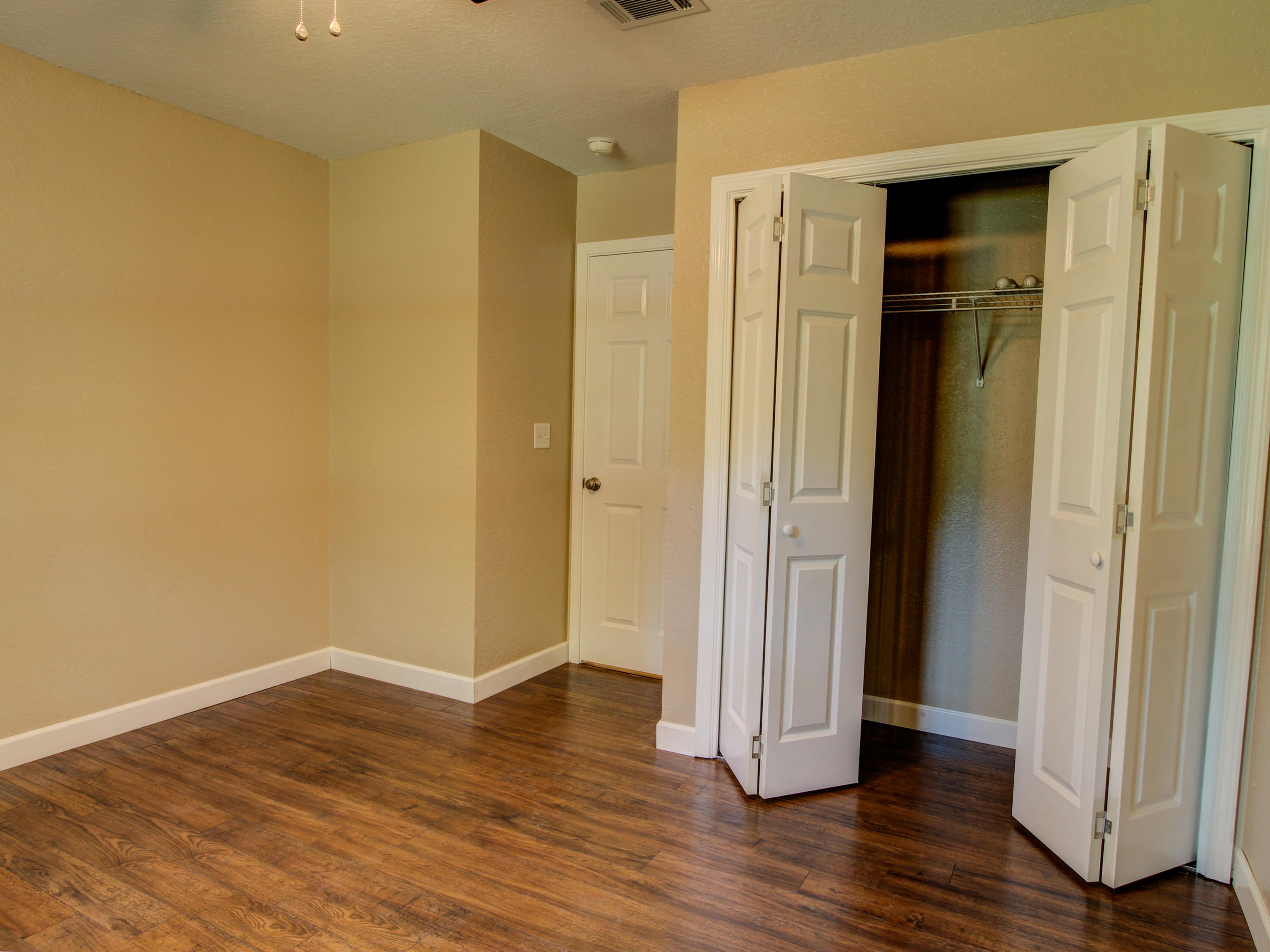 CROSS CREEK SHORES - Residential