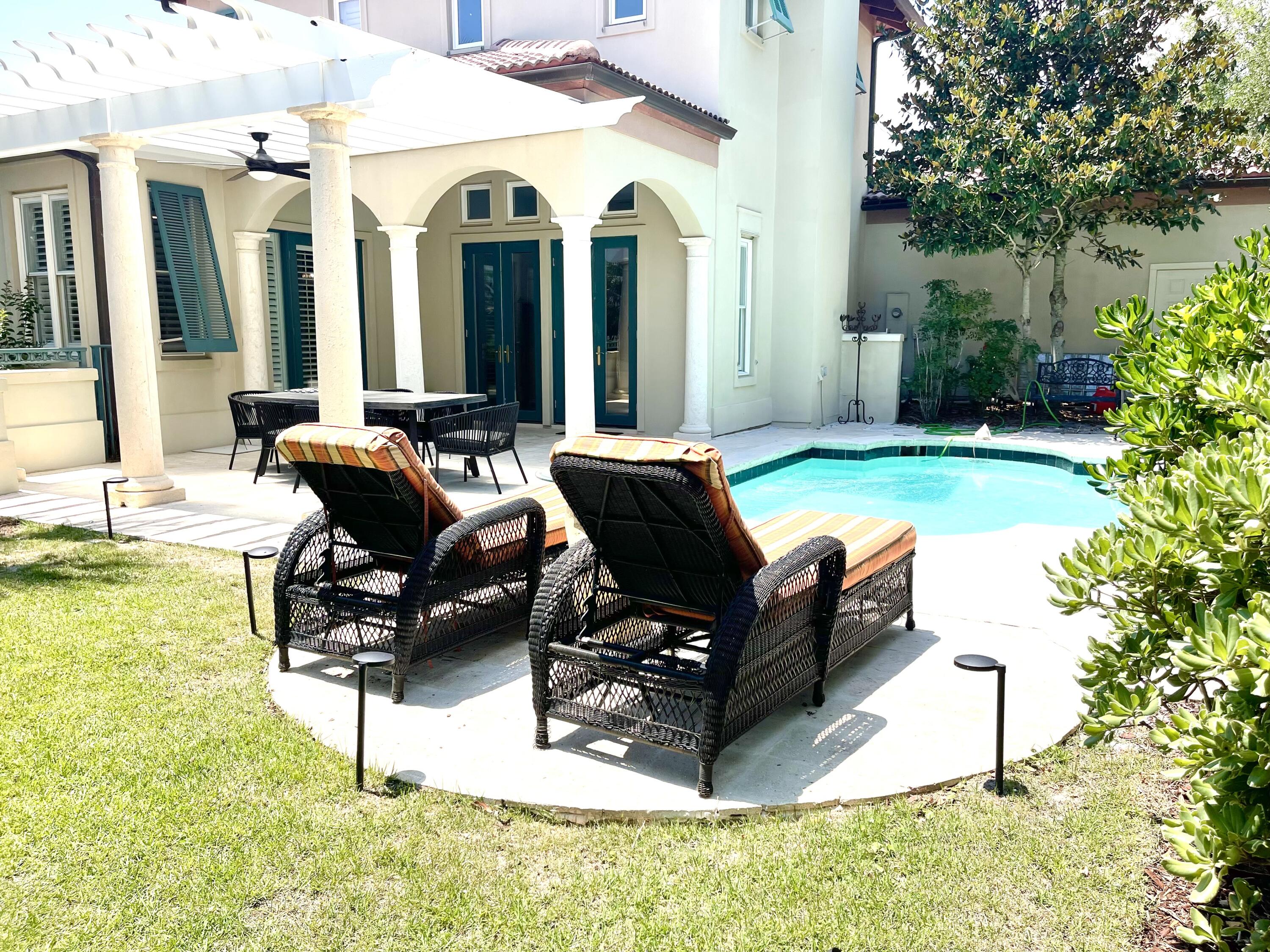 DEL MAR AT SANDESTIN - Residential