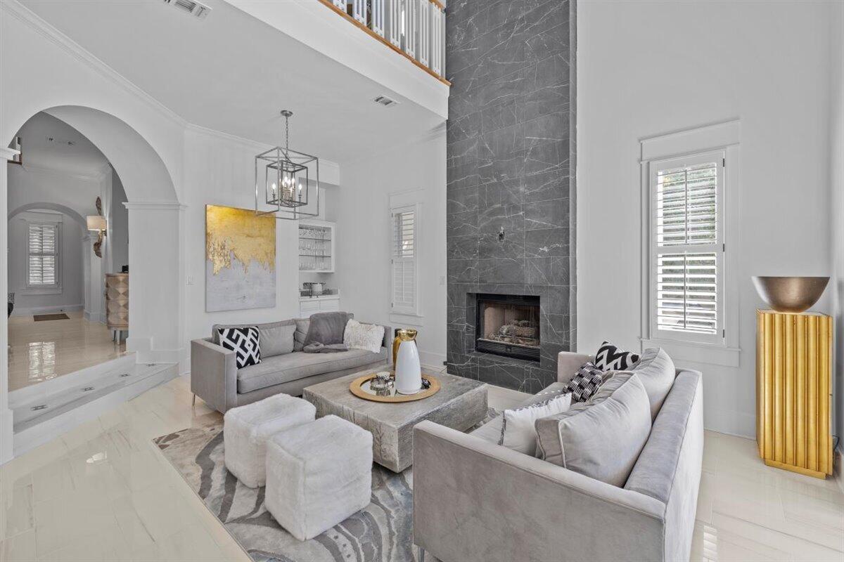 DEL MAR AT SANDESTIN - Residential