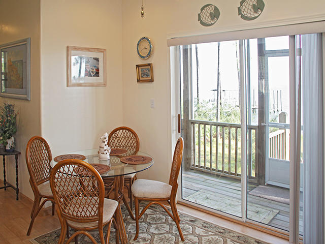 WHISPERING PINES - Residential