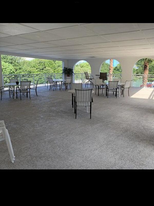 VALENCIA CONDO - Residential