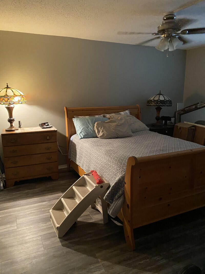 VALENCIA CONDO - Residential