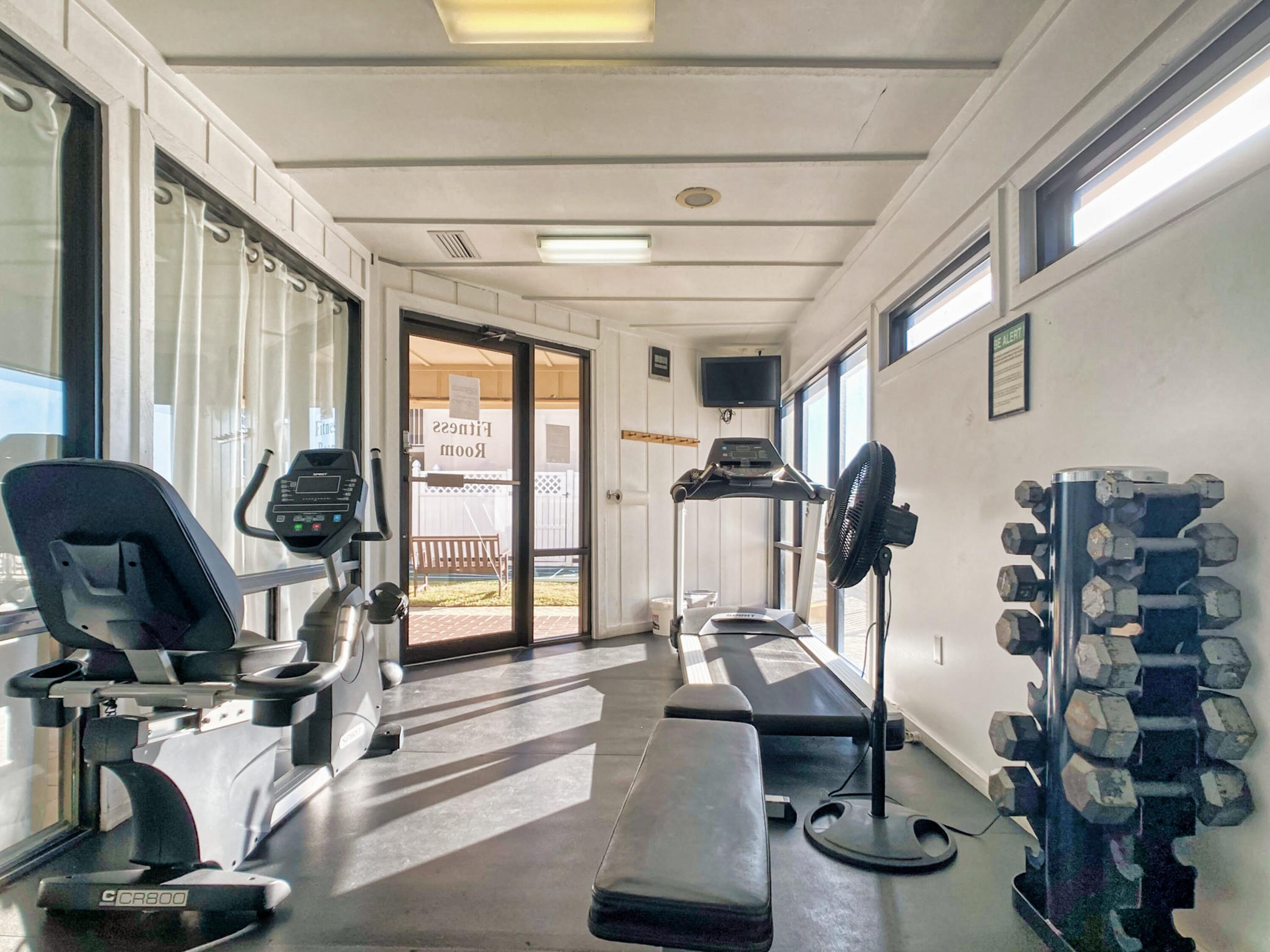 BEACH HOUSE CONDO PH 1 - Residential