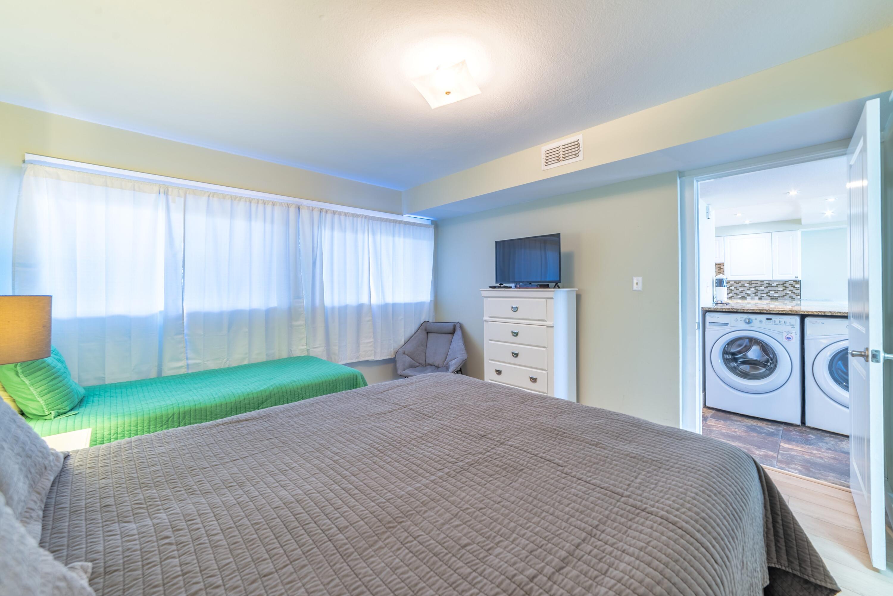 BEACH HOUSE CONDO PH 1 - Residential