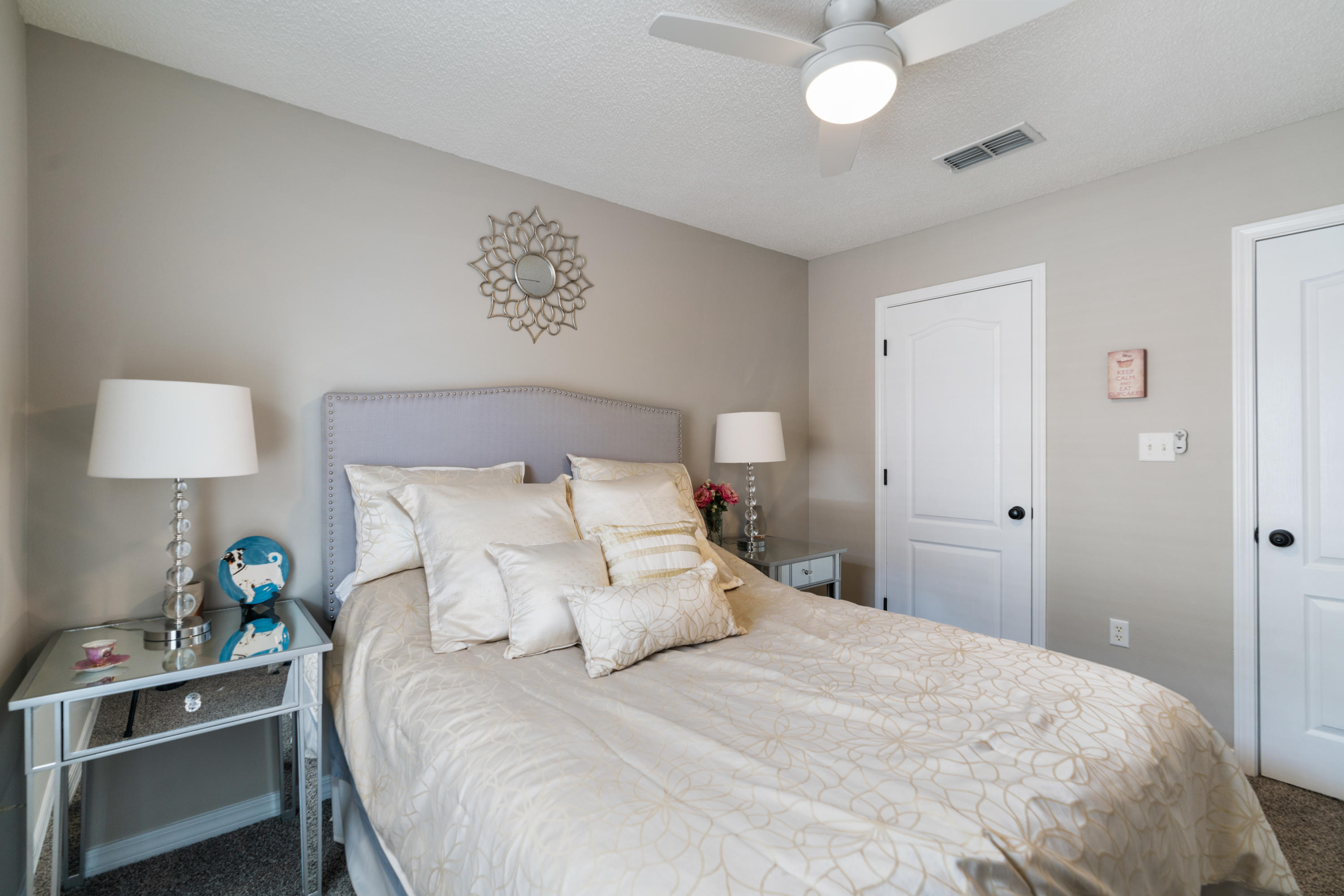 PARADISE RETREAT - Residential