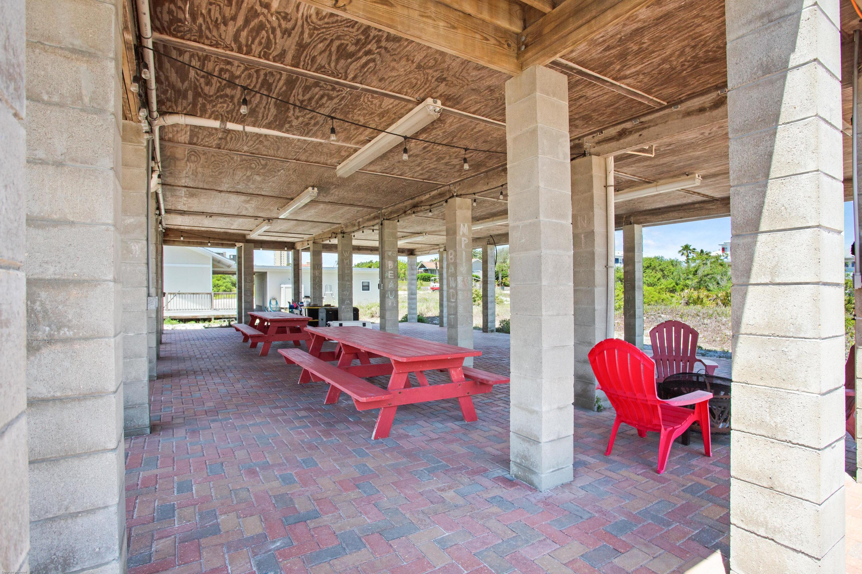 TANG-O-MAR S/D UNREC - Residential