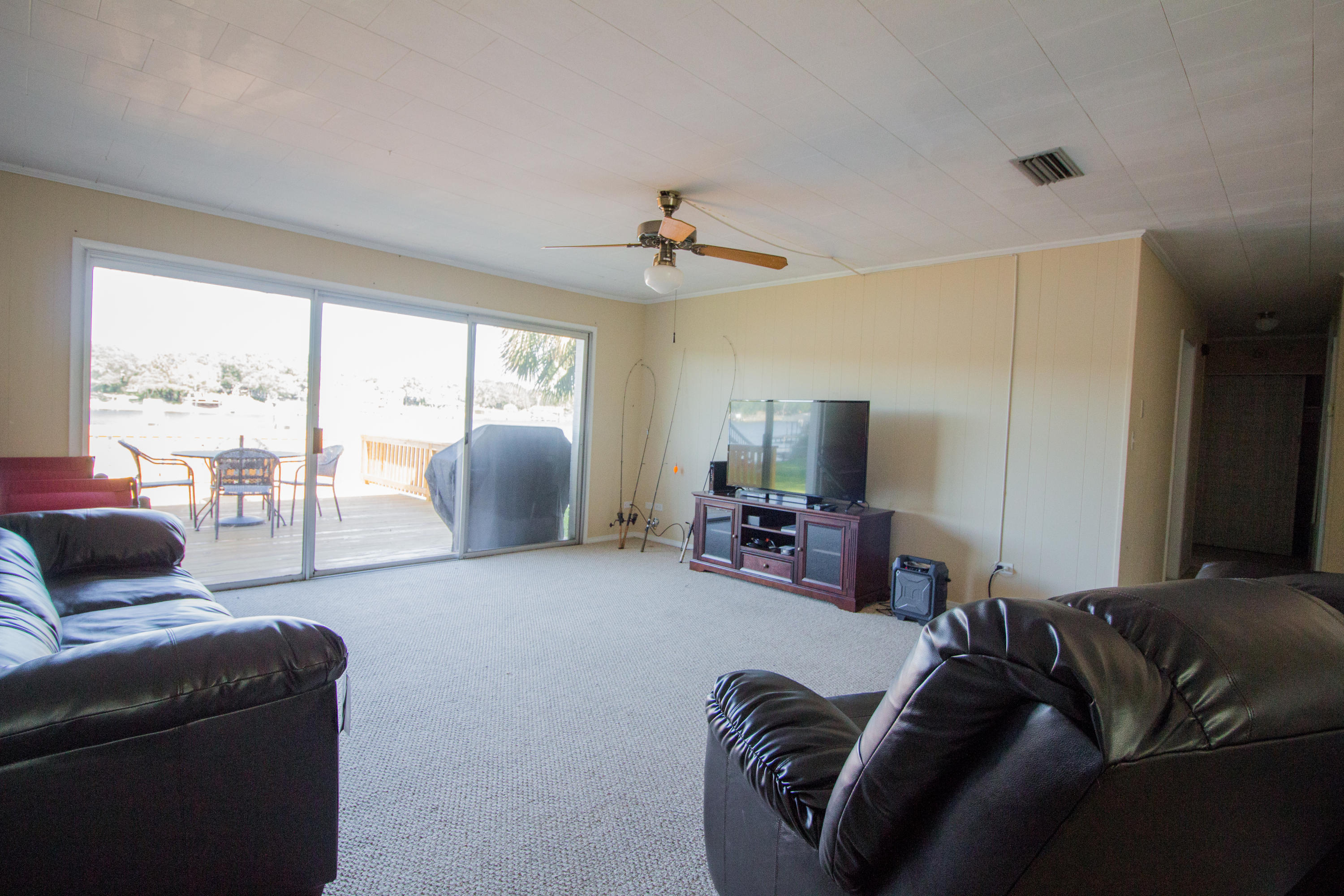 BAYOU WOODS 3RD ADDN - Residential