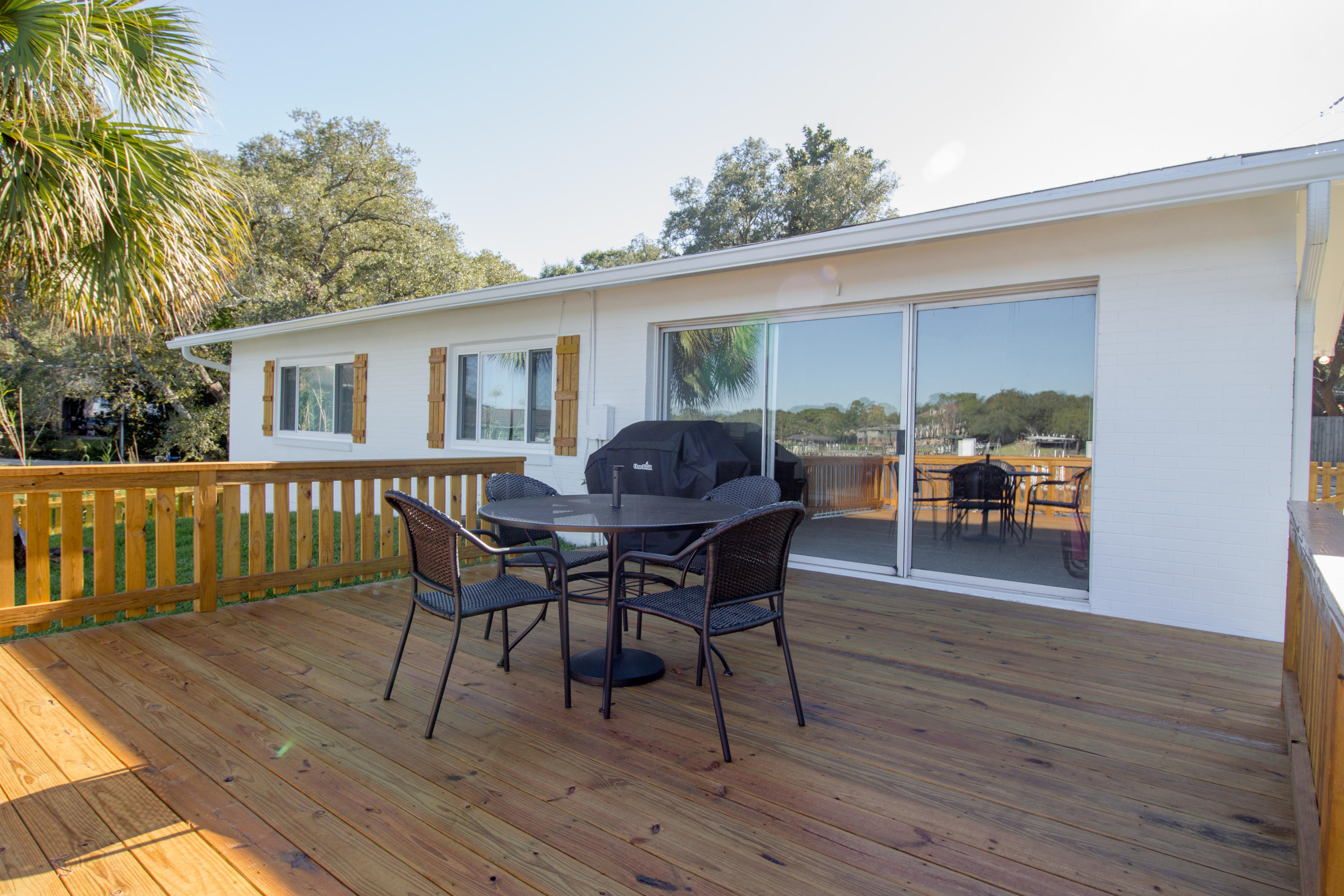 BAYOU WOODS 3RD ADDN - Residential