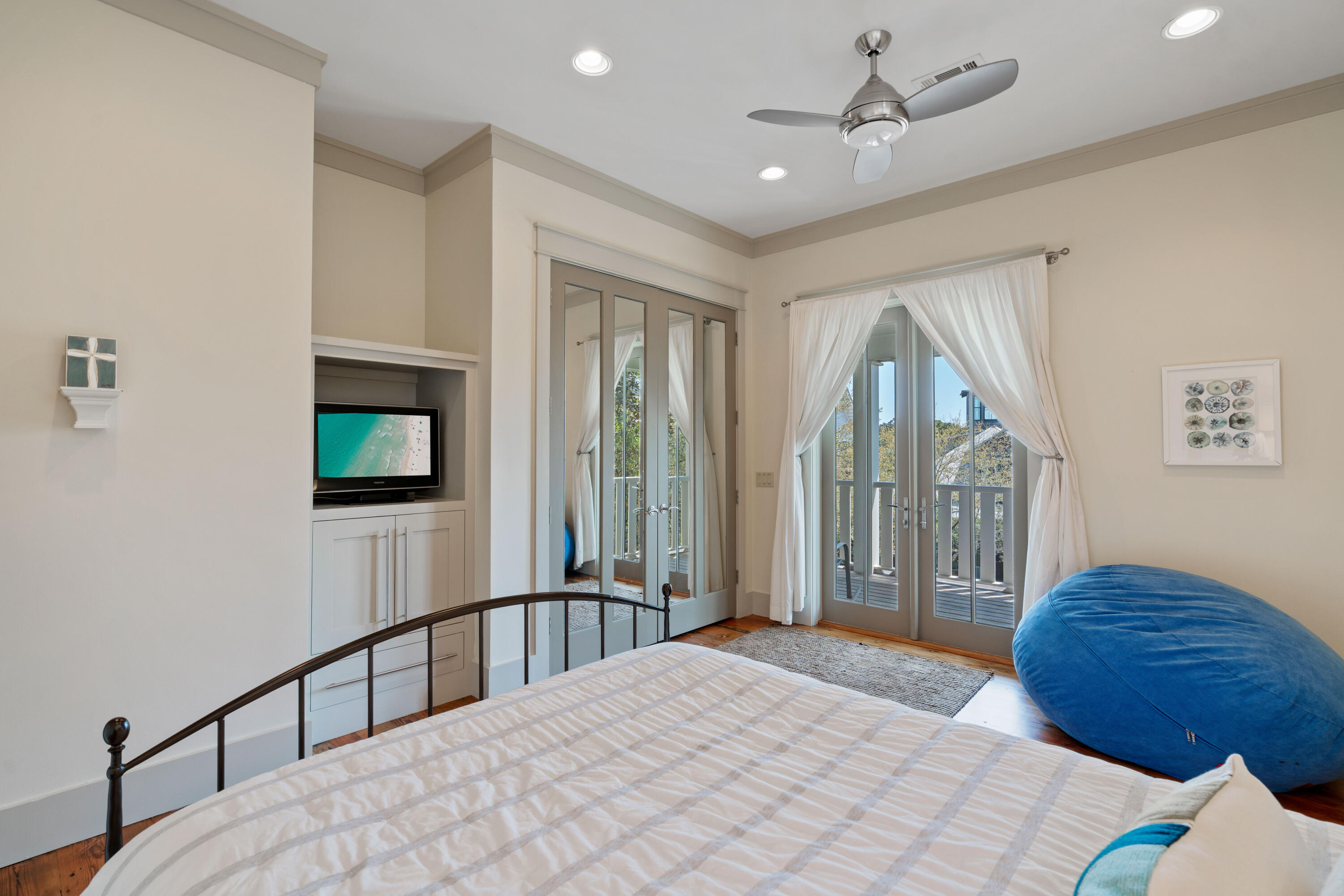 WATERCOLOR - Residential