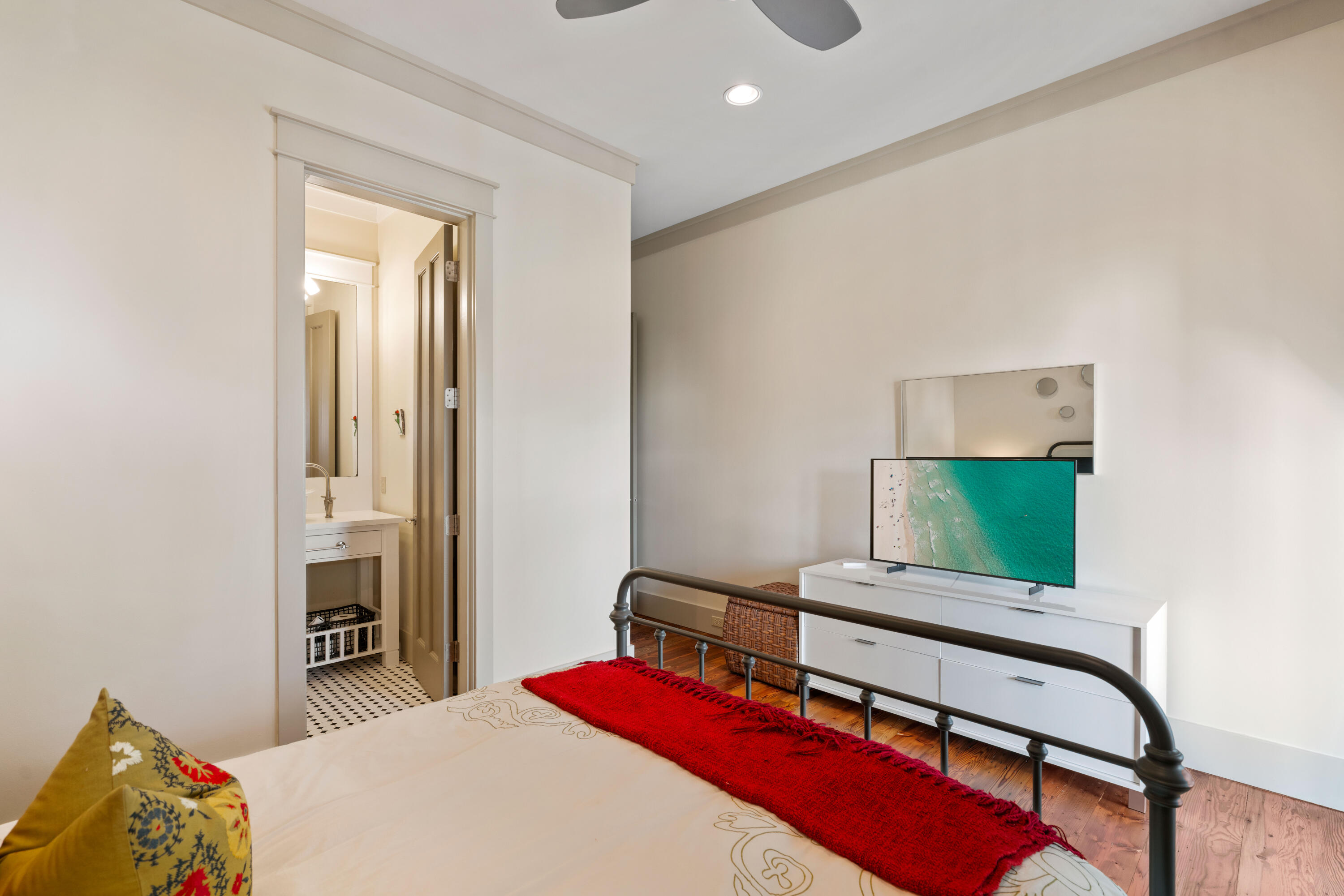 WATERCOLOR - Residential