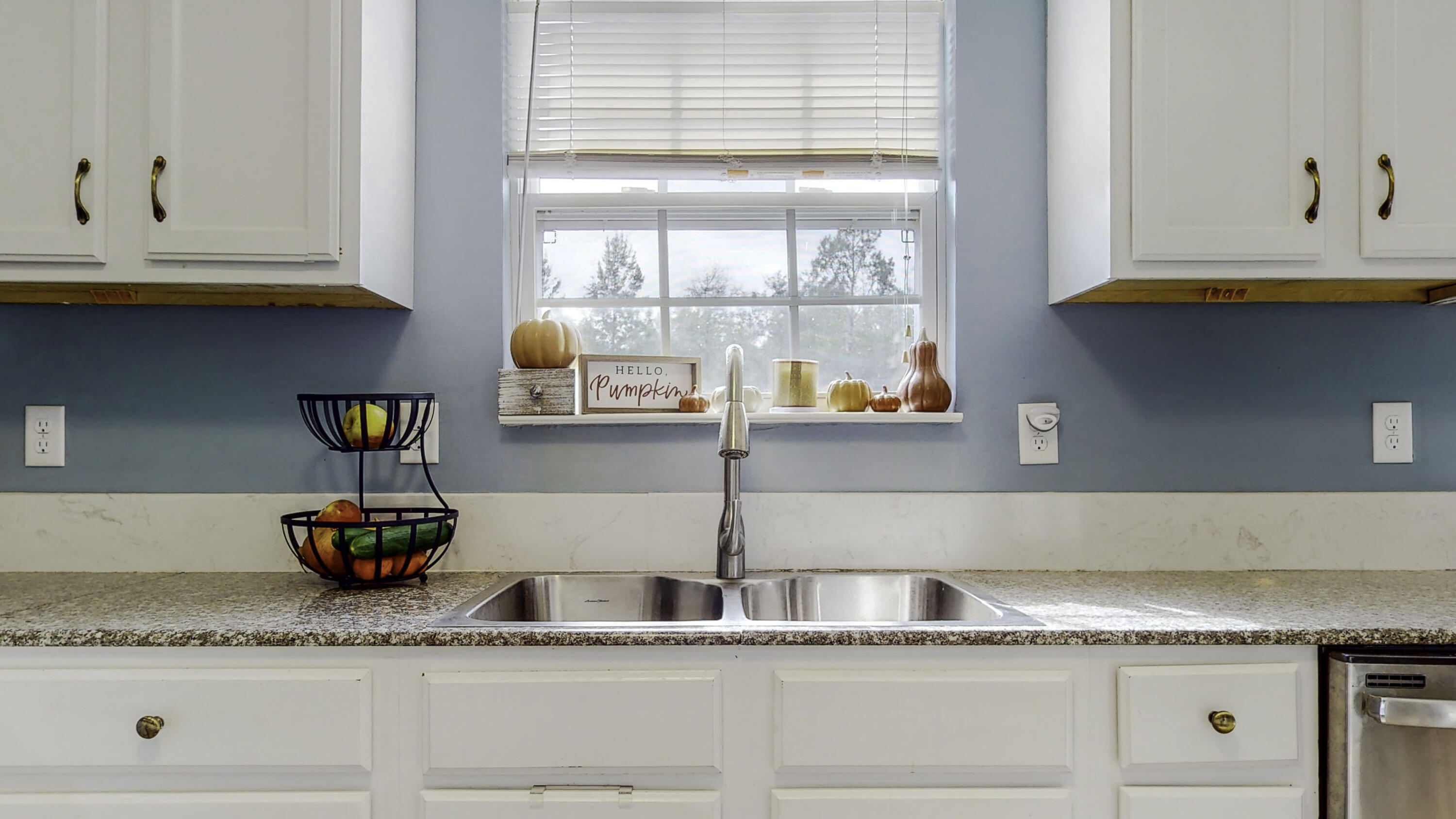 TRIPLE LAKES ESTATES - Residential