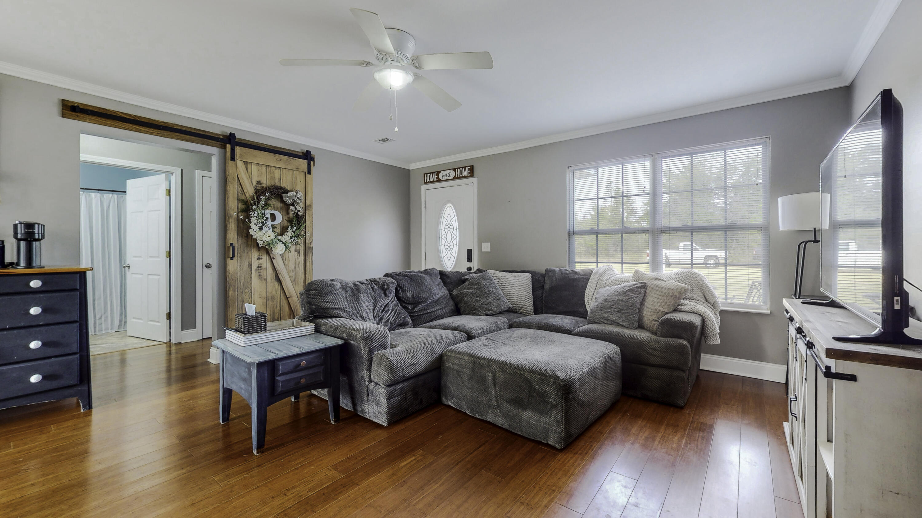 TRIPLE LAKES ESTATES - Residential