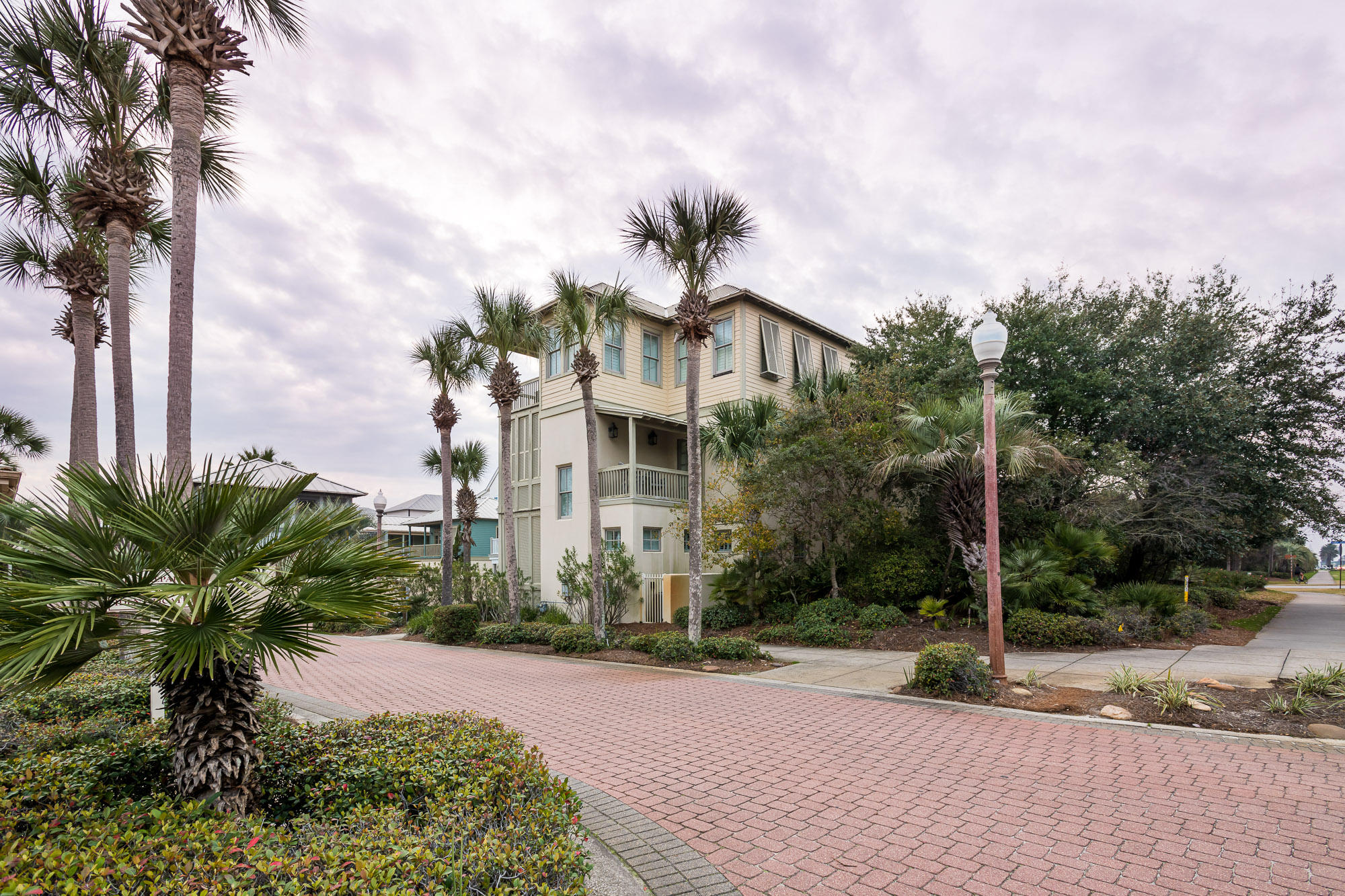 SUNSET BEACH - Residential