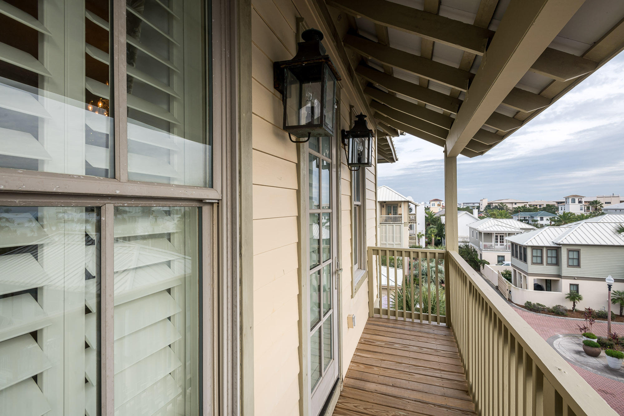 SUNSET BEACH - Residential