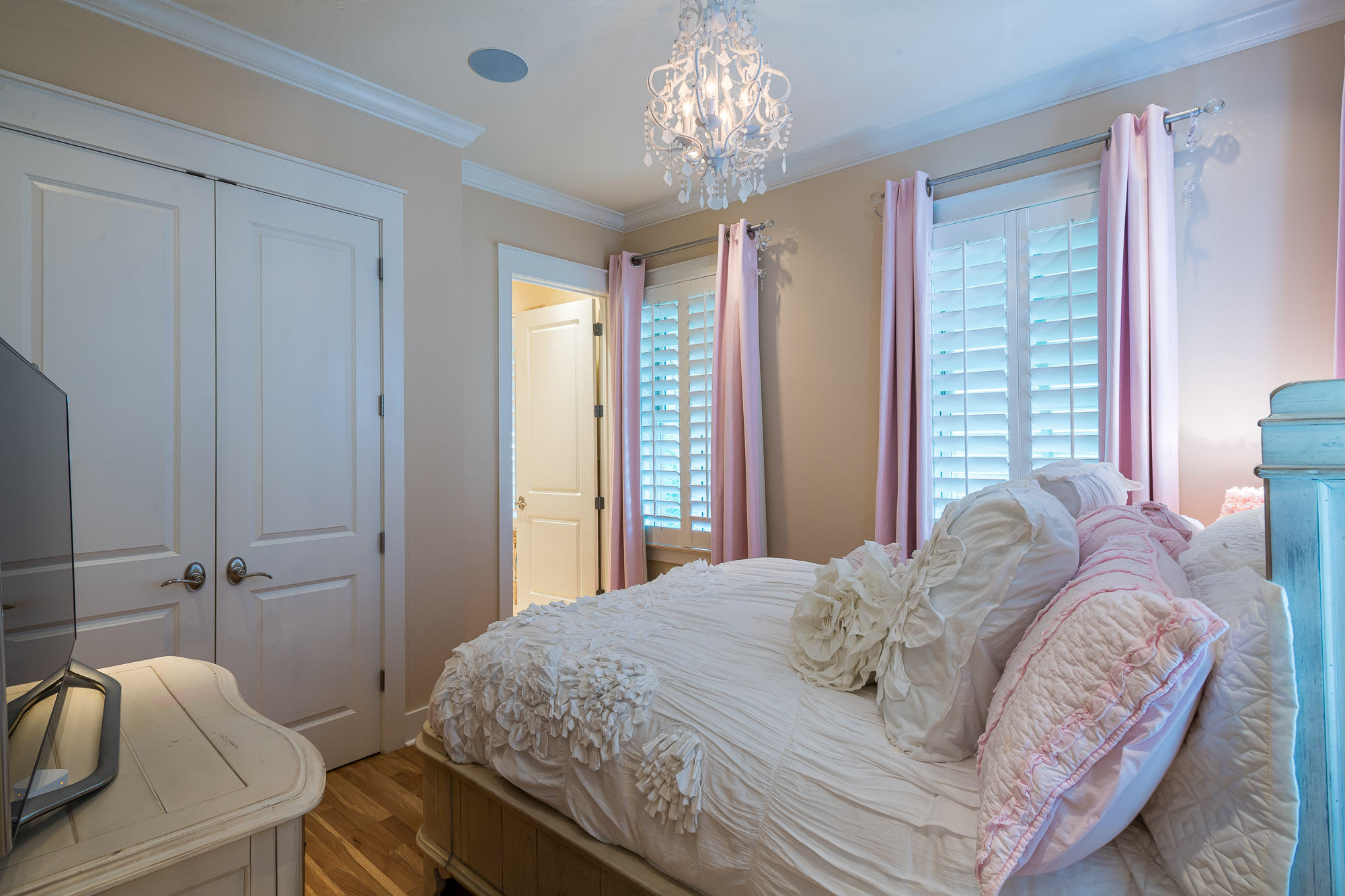 SUNSET BEACH - Residential