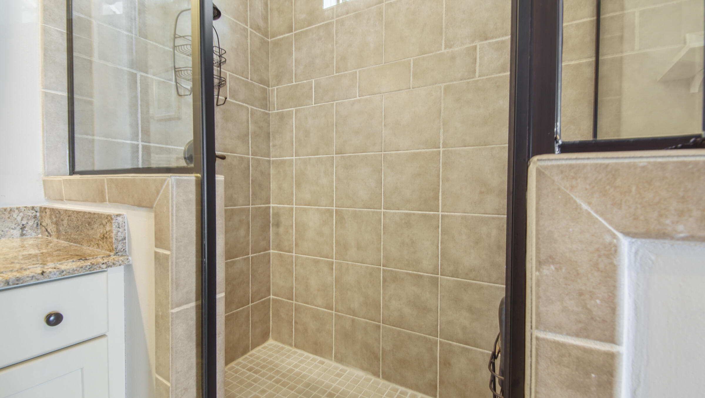 TREETOP VILLAGE - Residential