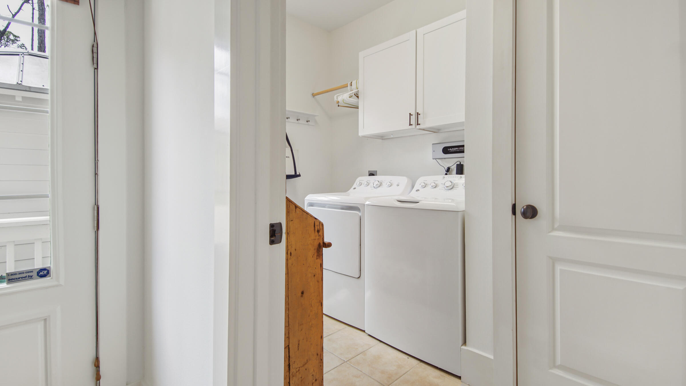 TREETOP VILLAGE - Residential