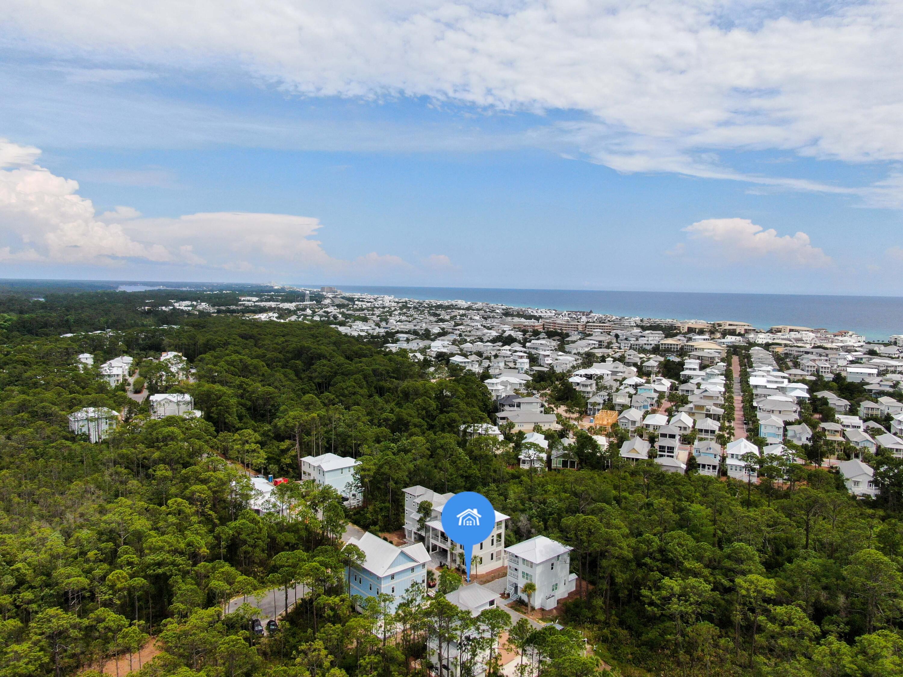 TREETOP VILLAGE - Residential
