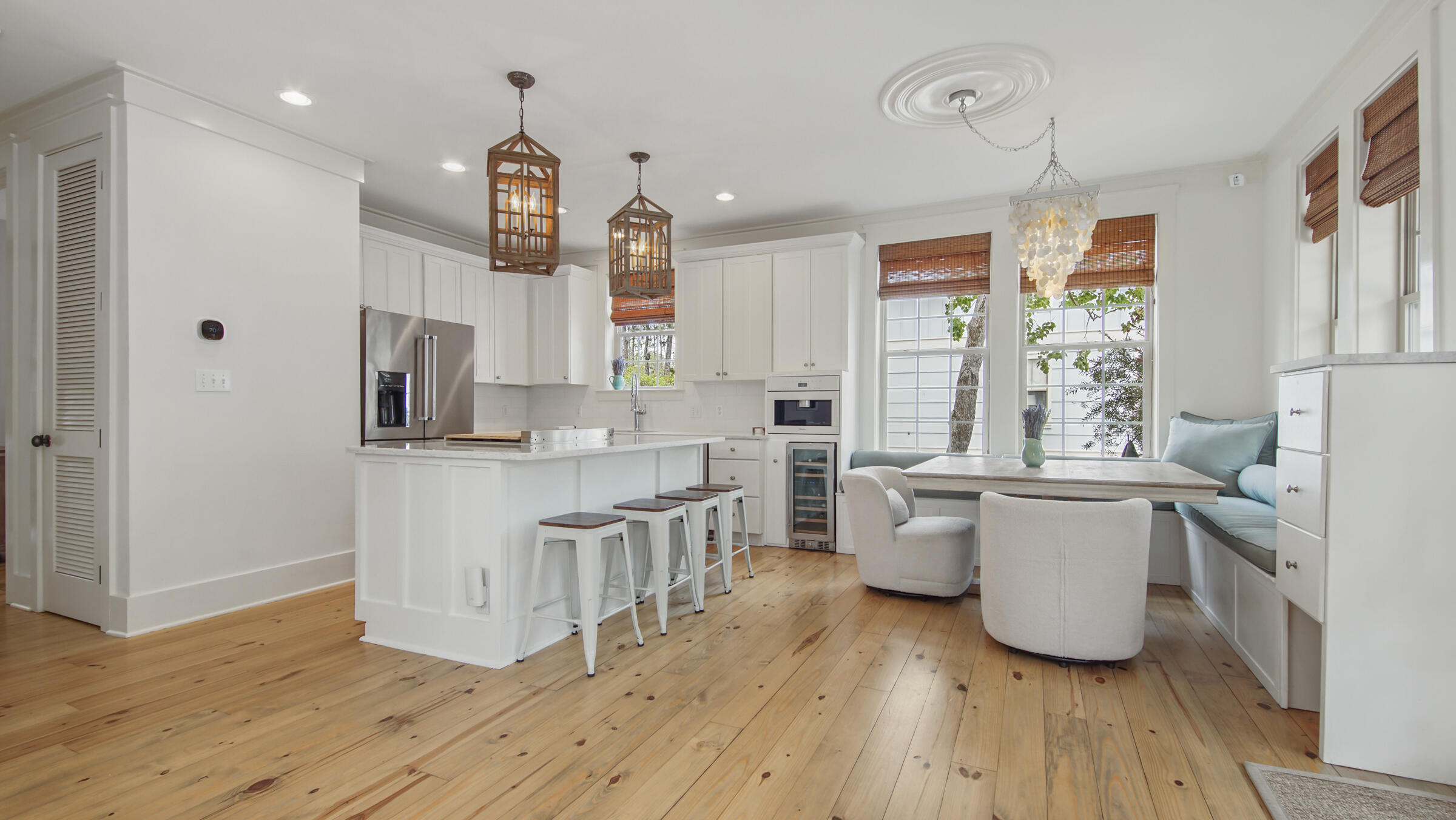 TREETOP VILLAGE - Residential