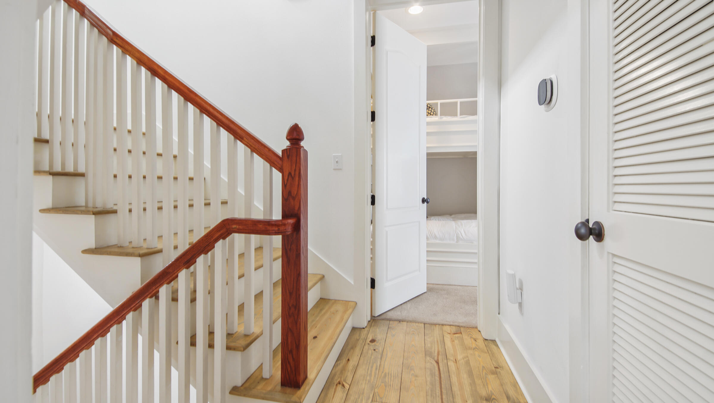 TREETOP VILLAGE - Residential