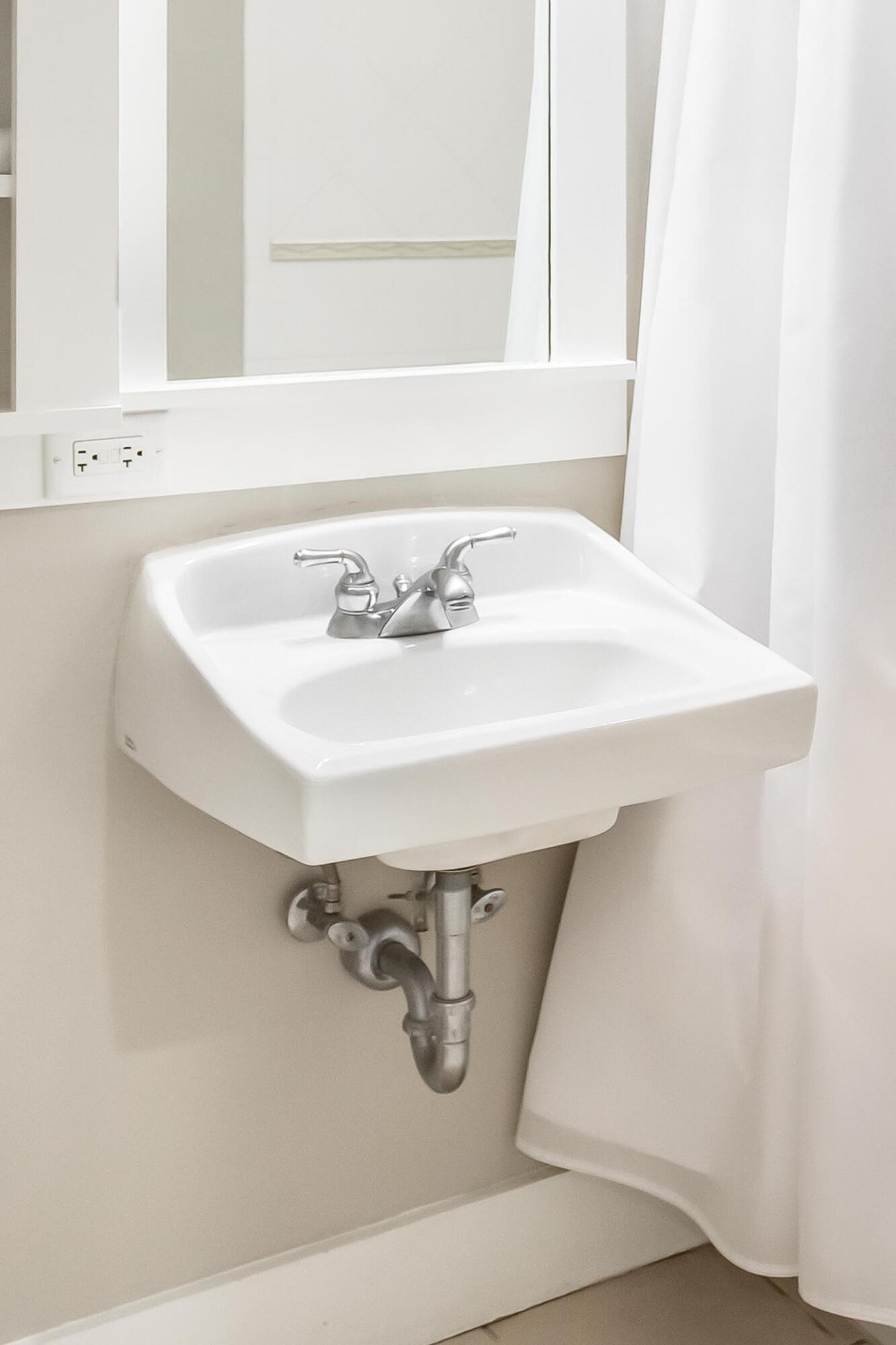 Pilot House - Residential