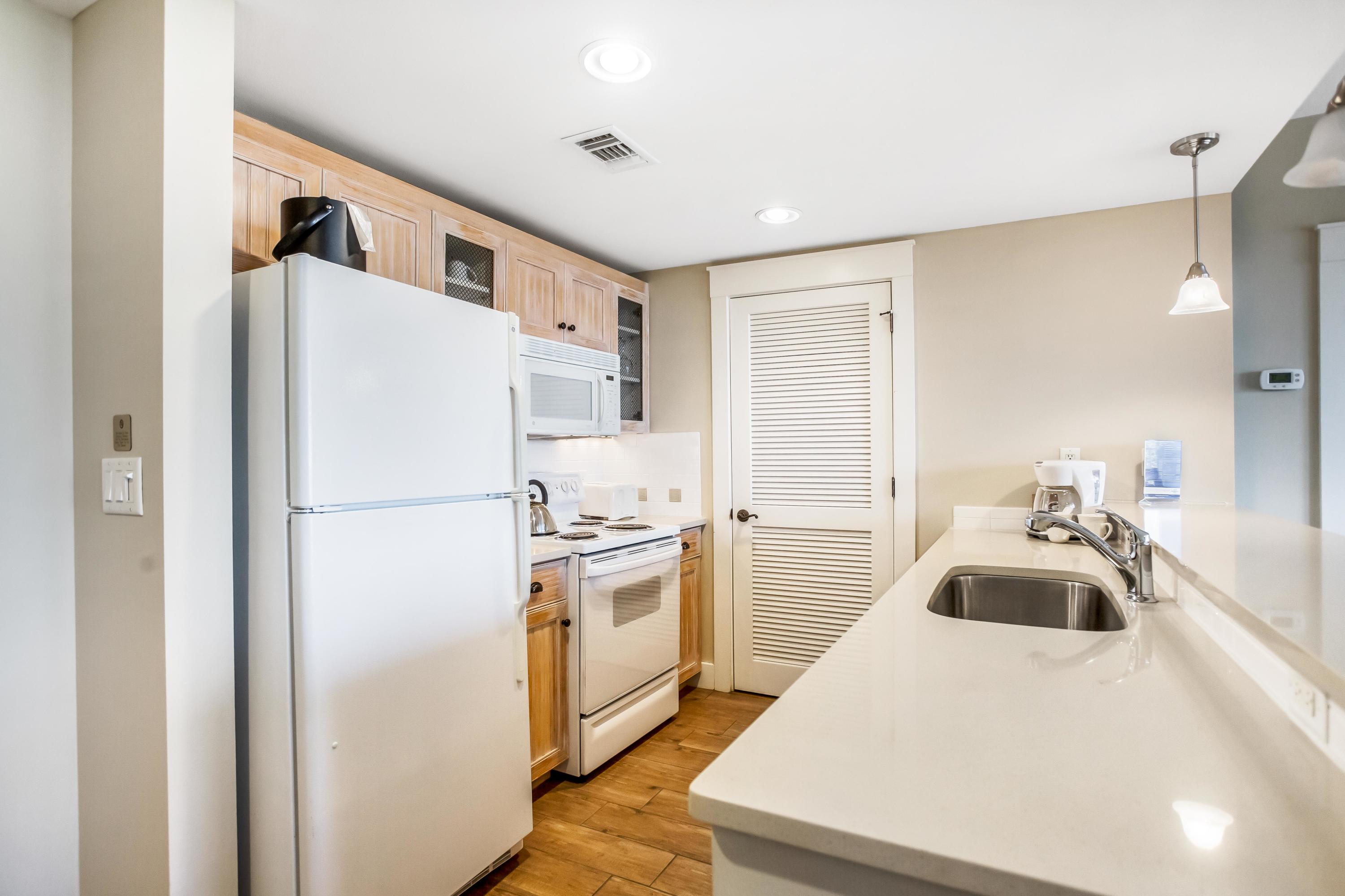 Pilot House - Residential