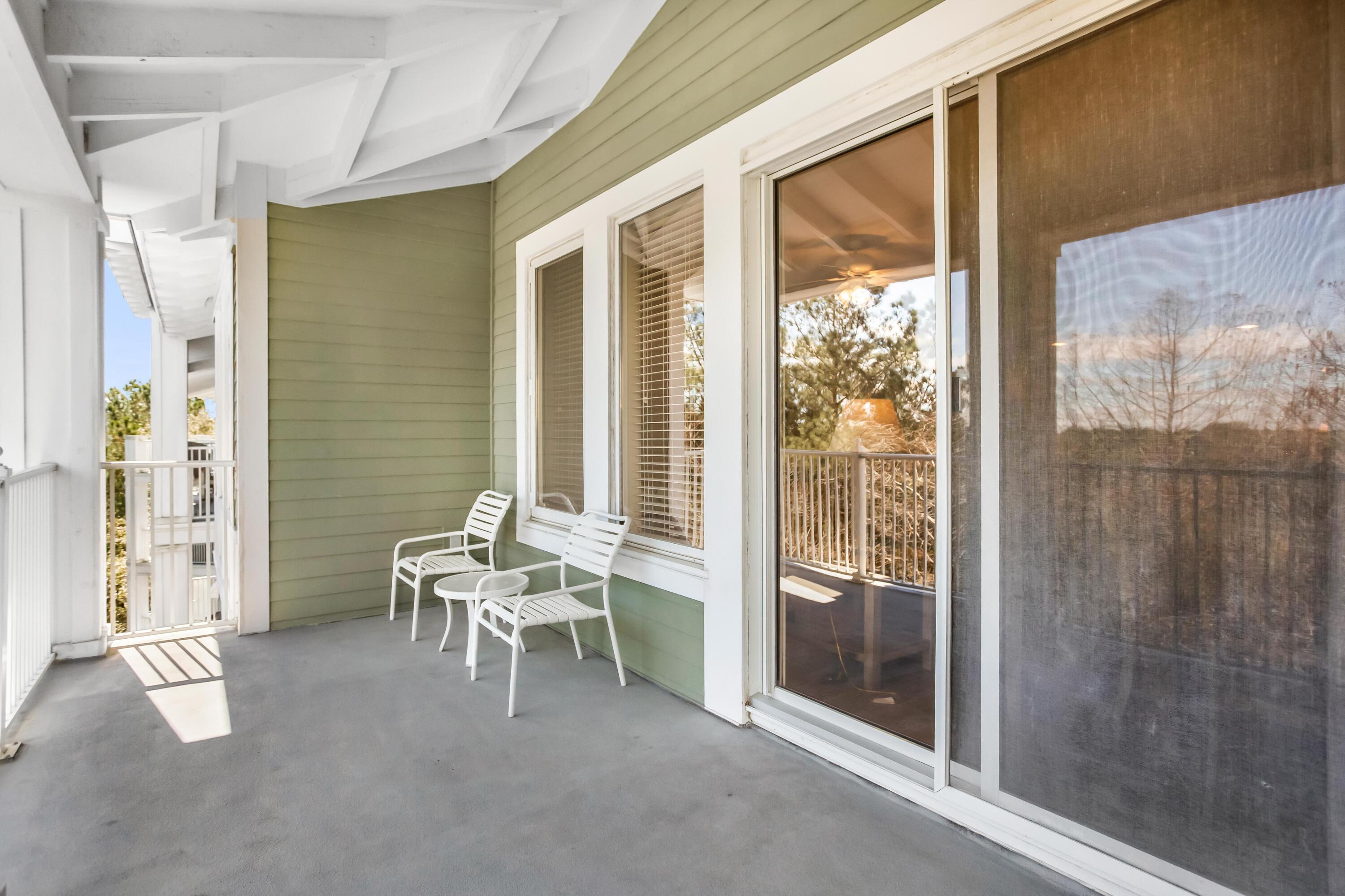 Pilot House - Residential