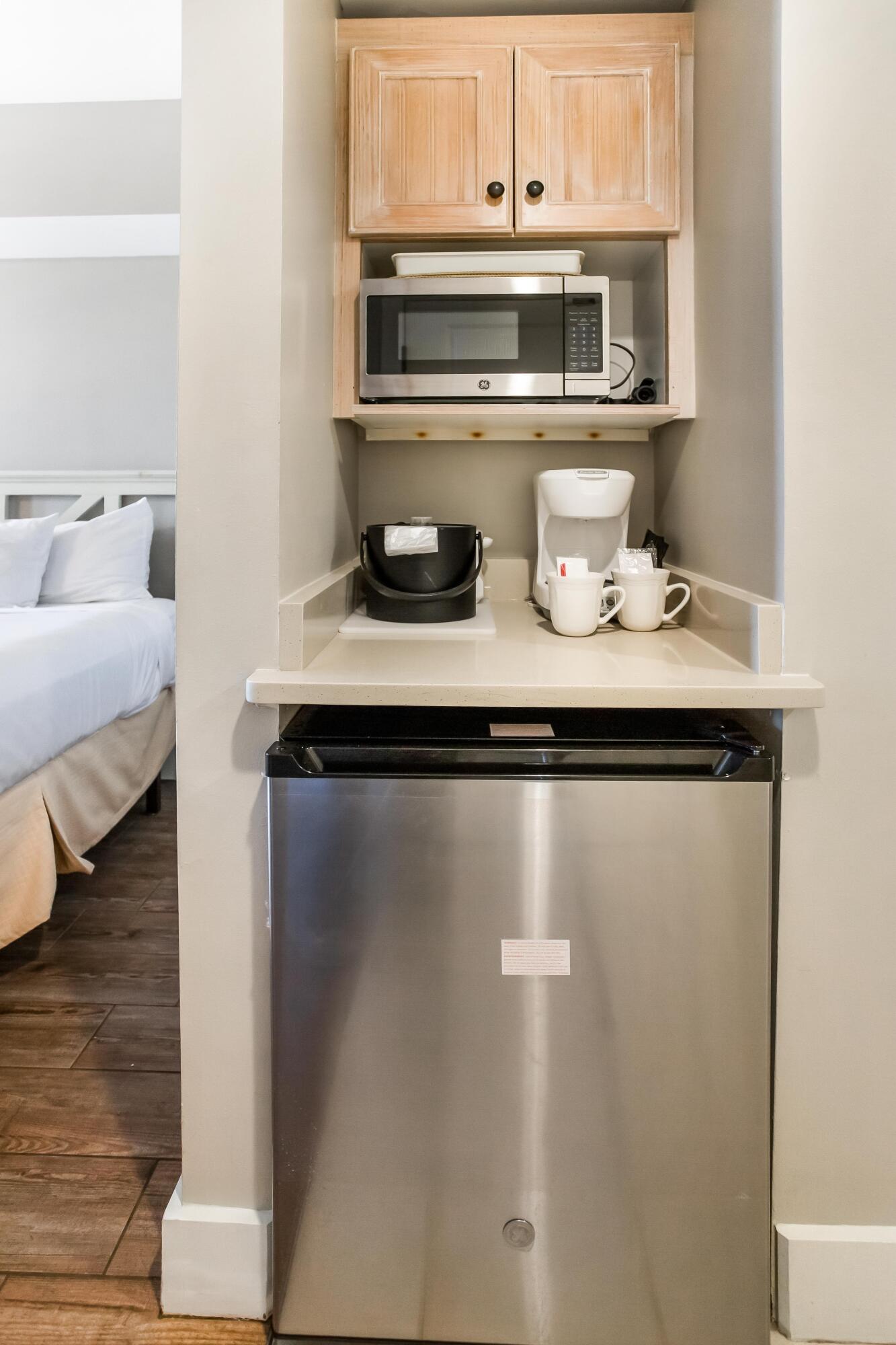 Pilot House - Residential