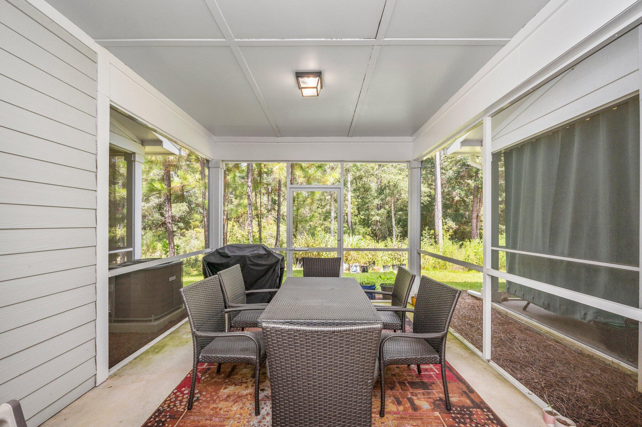 VERANDAS OF FREEPORT, THE - Residential Lease