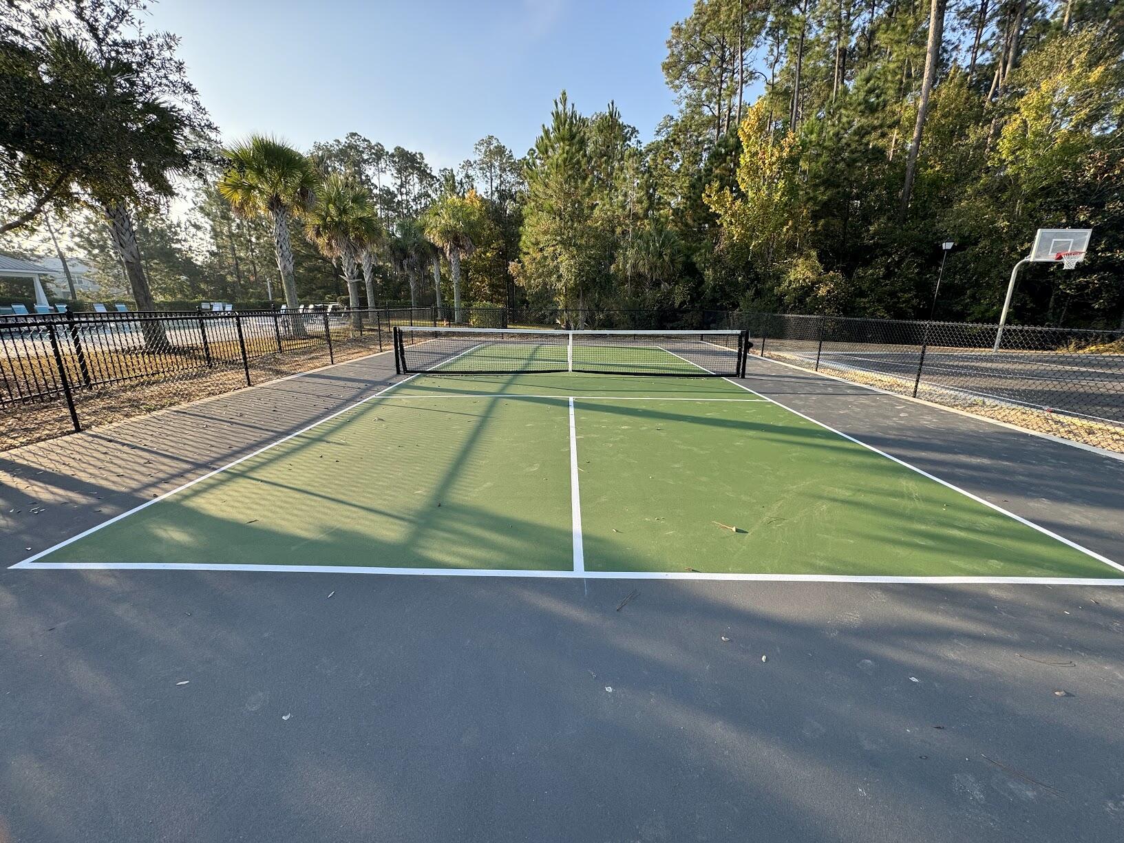 VERANDAS OF FREEPORT, THE - Residential Lease