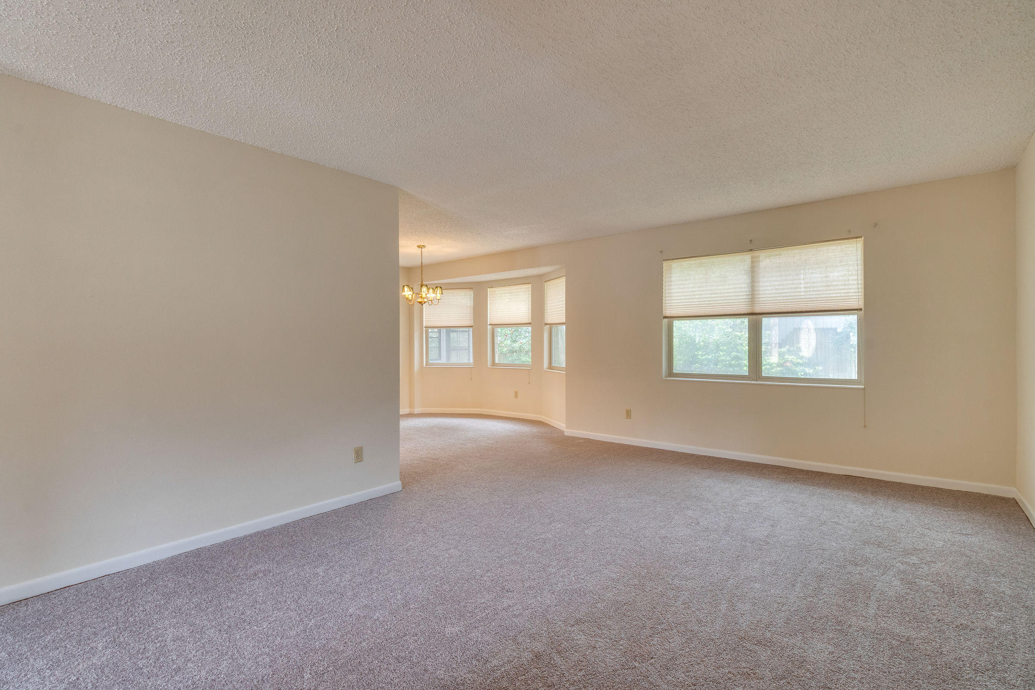 CHEROKEE WOODS - Residential