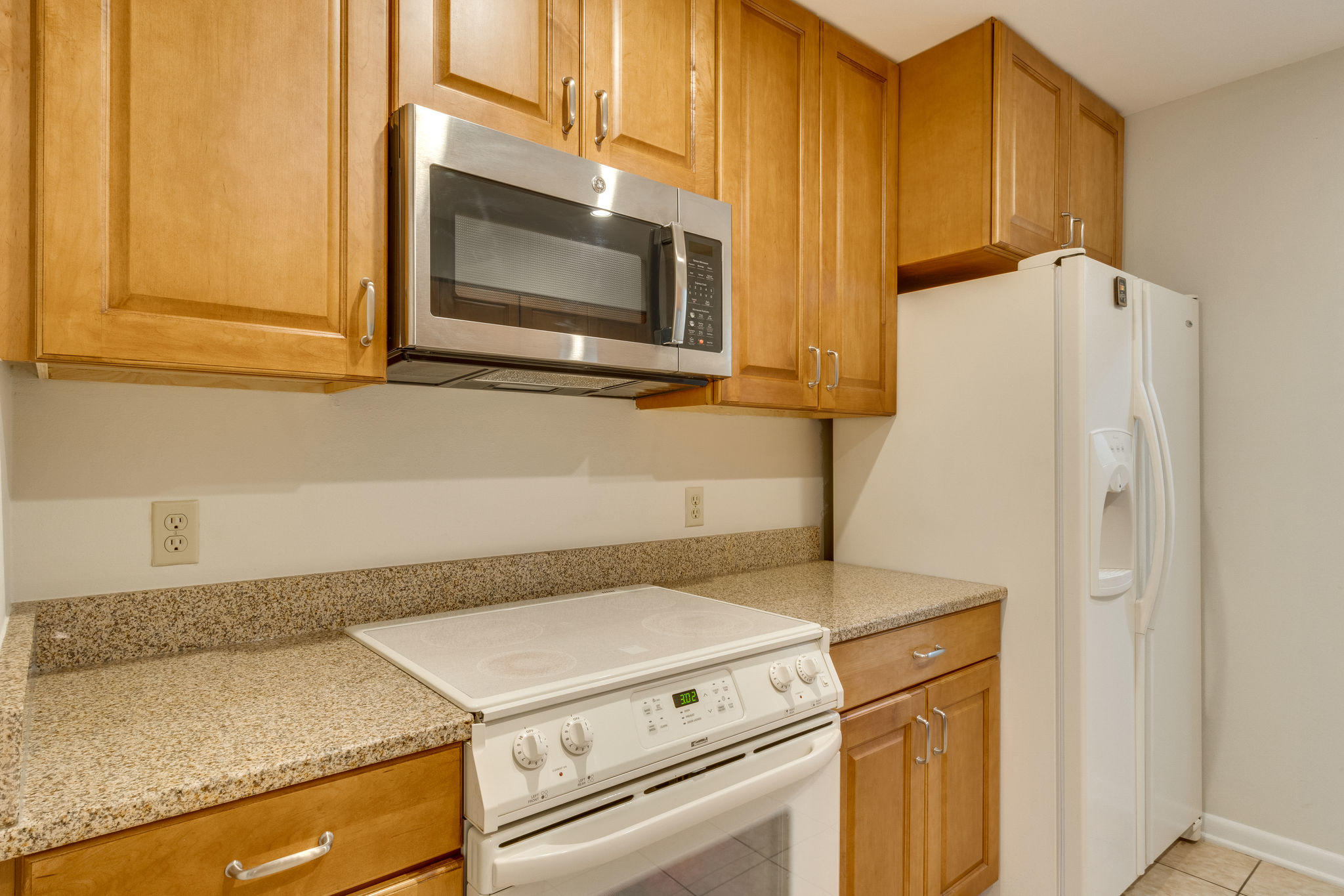 CHEROKEE WOODS - Residential