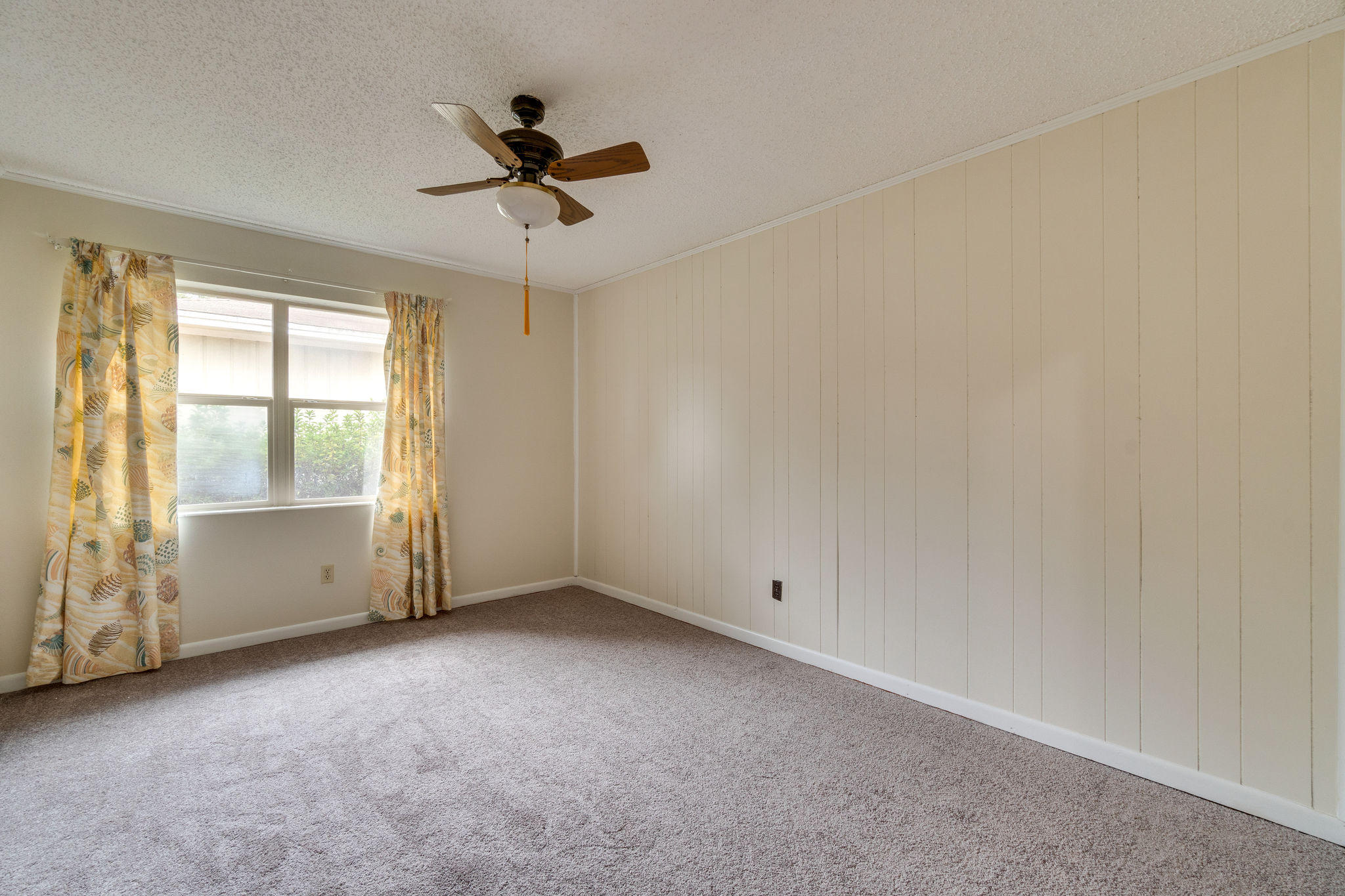 CHEROKEE WOODS - Residential